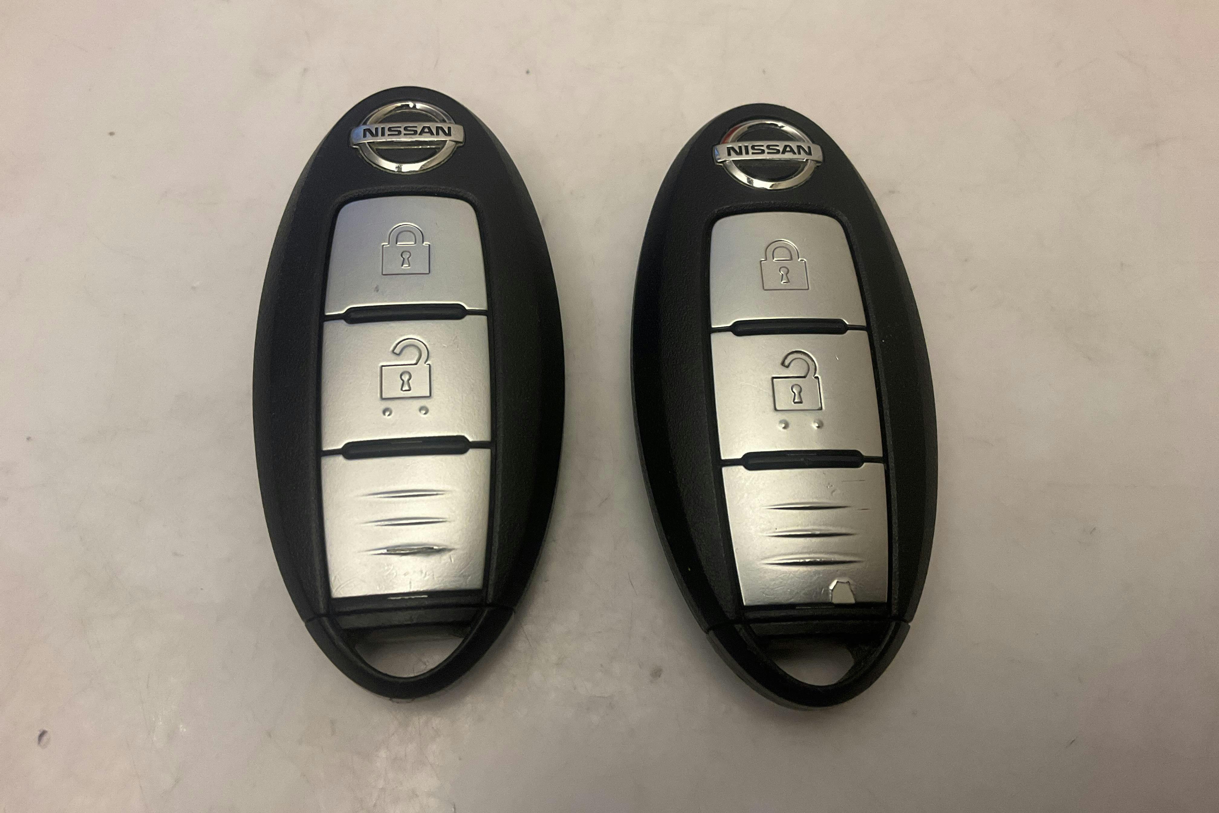 Presentation photo 15 of 15: Nissan Qashqai 1.2 DIG-T (115hk) - 96 950 km - Automatic - gray - 2018