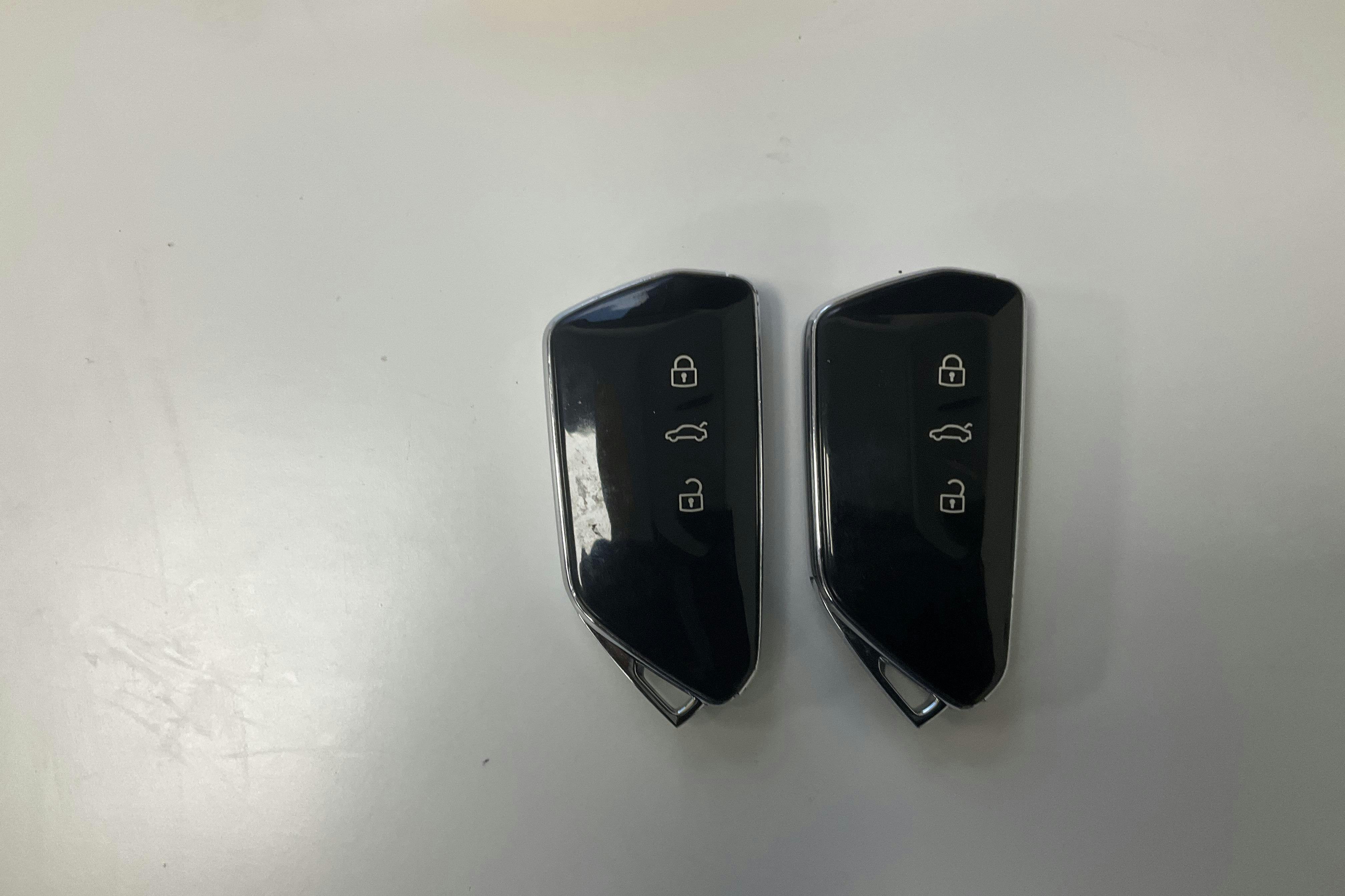 Presentation photo 19 of 19: VW ID.4 GTX 77kWh AWD (299hk) - 103 120 km - Automatic - white - 2022