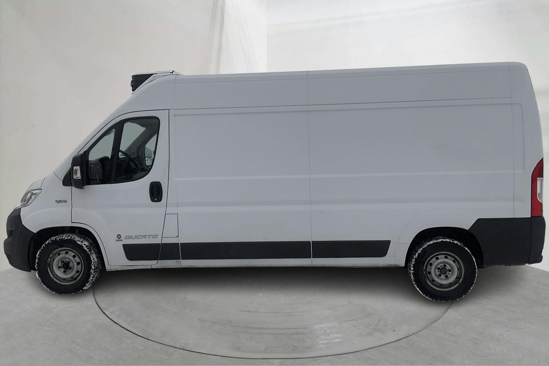 Presentation photo 2 of 17: Fiat Ducato 35 3.0 CNG Skåp (136hk) - 198 300 km - Manual - white - 2019
