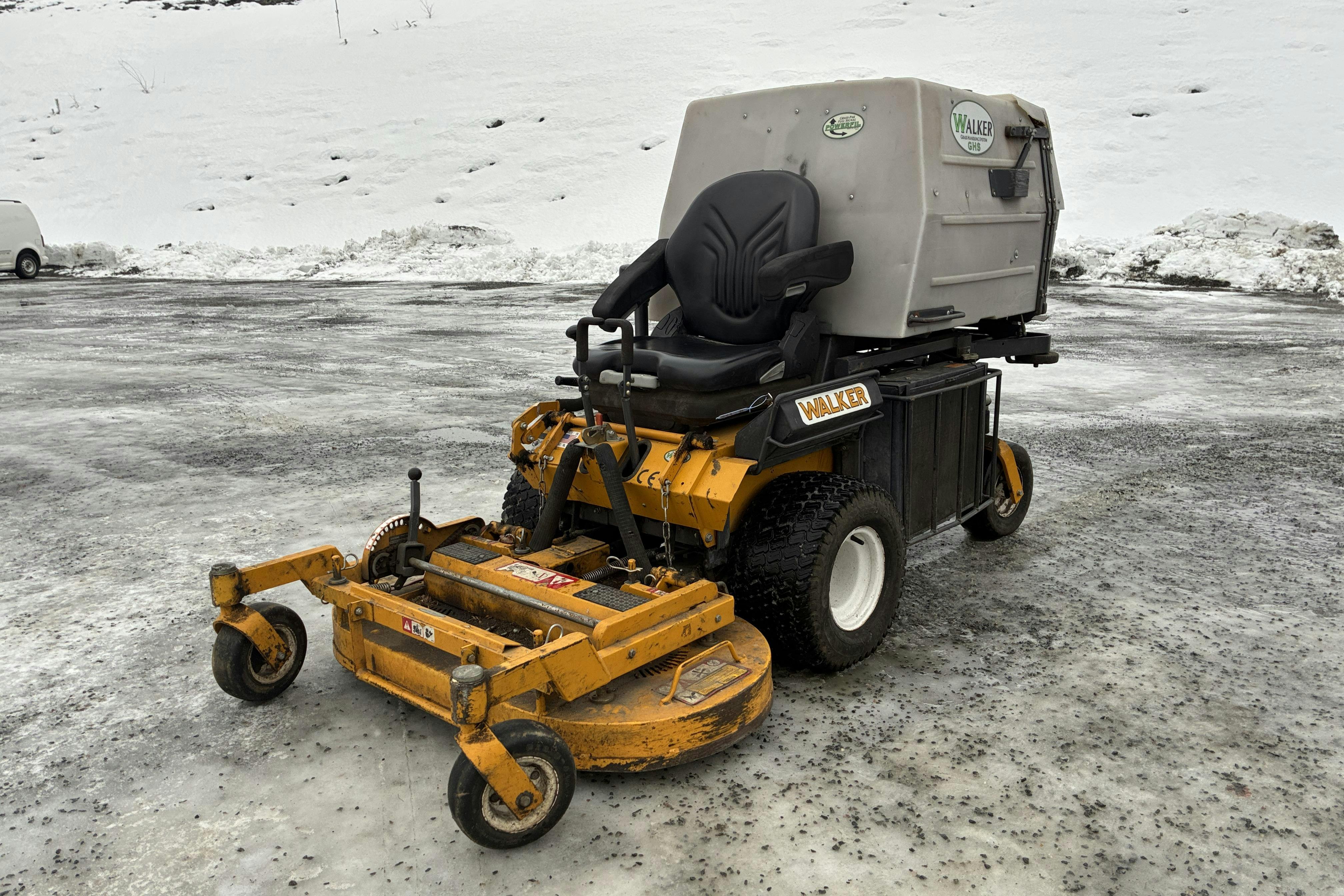 Presentationsfoto 1 av 65: Walker MD-21 Åkgräsklippare med uppsamlare -  - 2018