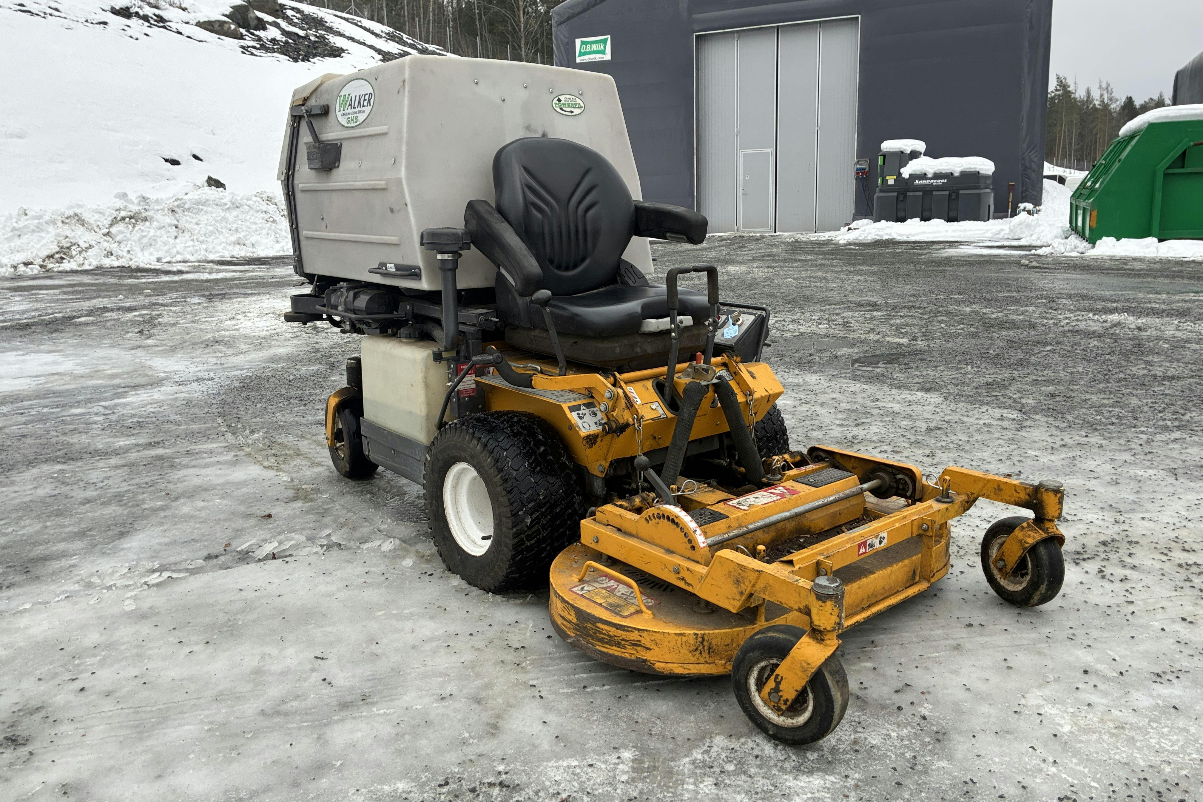Presentationsfoto 2 av 65: Walker MD-21 Åkgräsklippare med uppsamlare -  - 2018