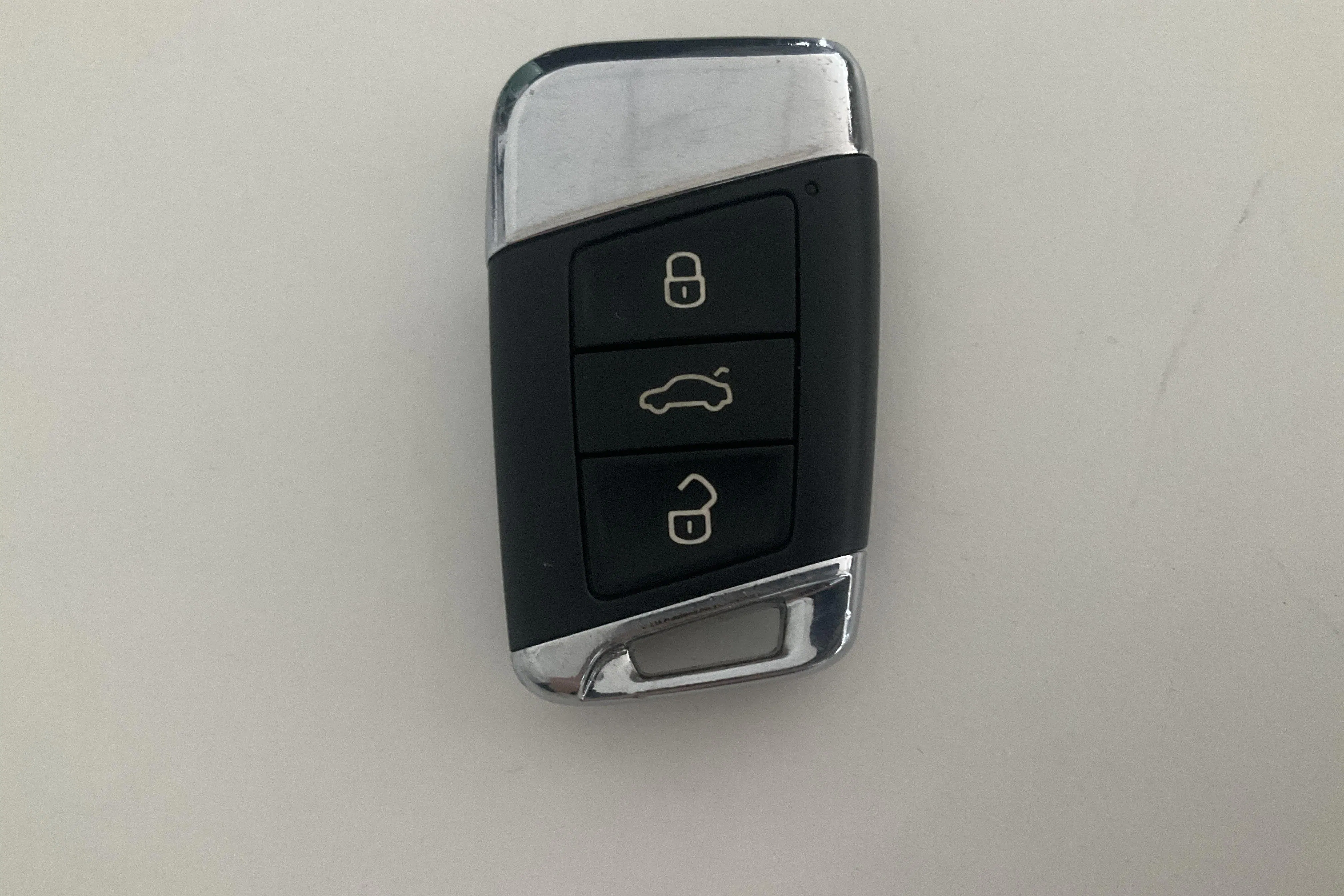 Presentationsfoto 21 av 21: VW Arteon 2.0 TDI 4MOTION (240hk) - 13 956 mil - Automat - Dark Grey - 2018