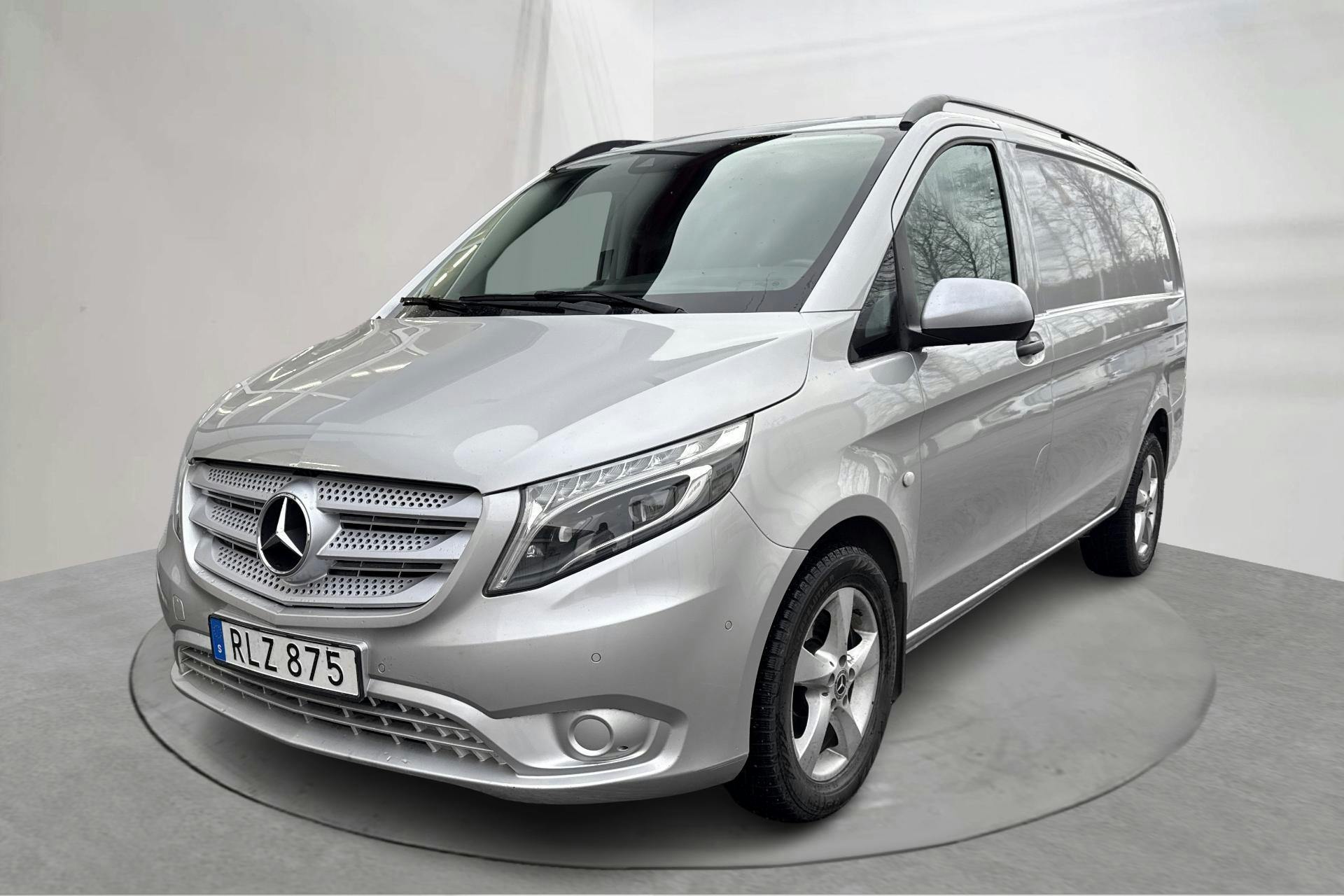 Presentation photo 1 of 18: Mercedes Vito 119 BlueTEC 4MATIC W640 (190hk) - 284 900 km - Automatic - silver - 2018