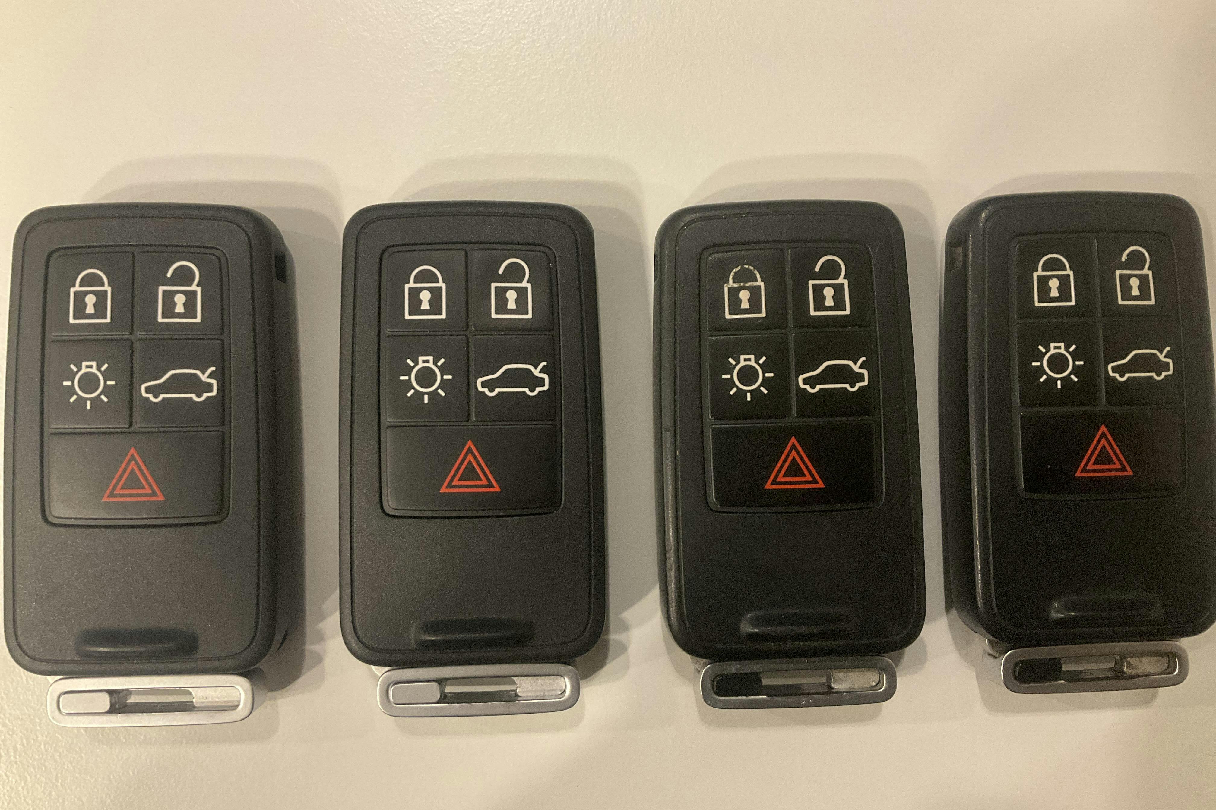 Presentation photo 18 of 18: Volvo V70 II T6 AWD (285hk) - 217 580 km - Automatic - white - 2008