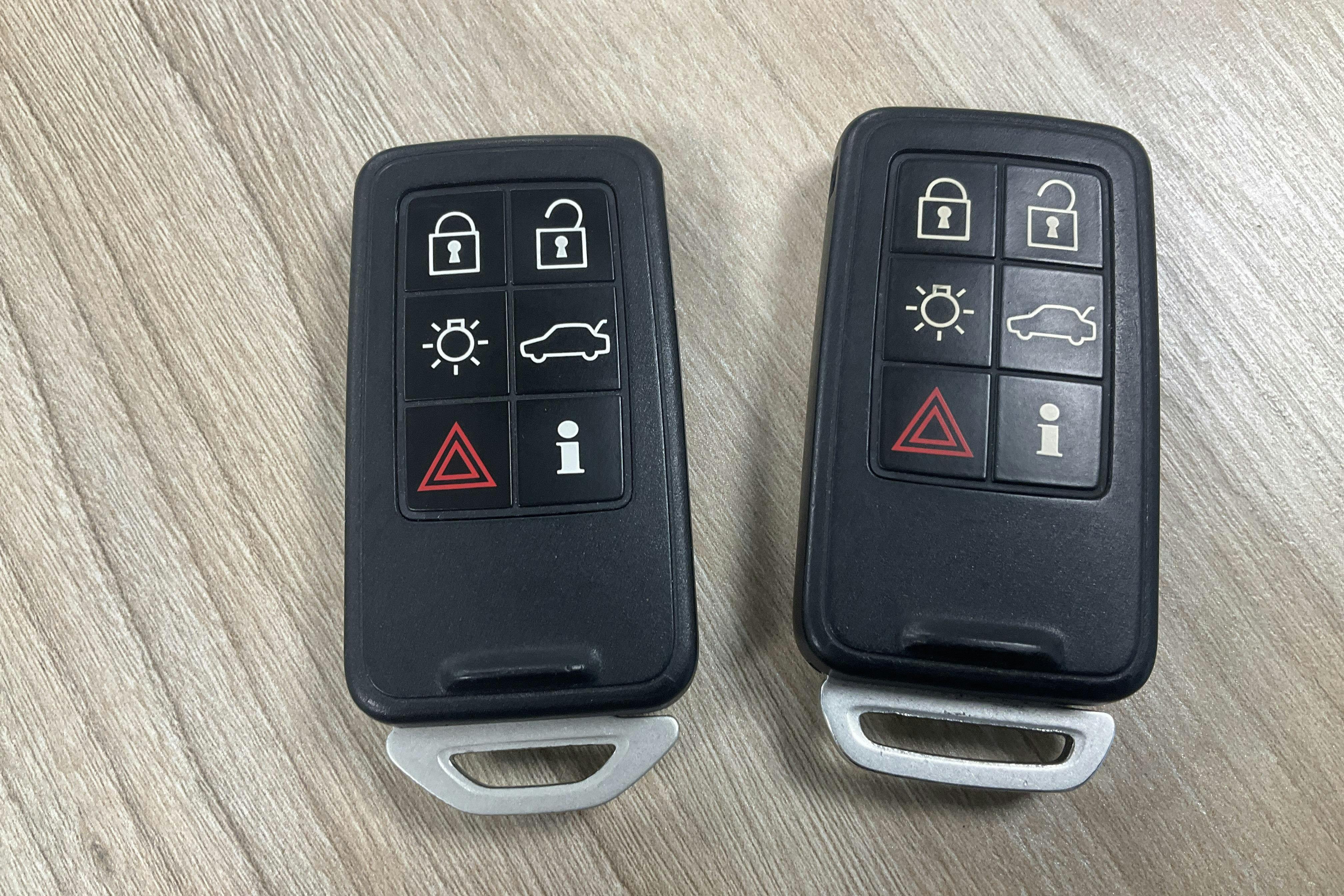 Presentation photo 19 of 19: Volvo V60 D4 Cross Country AWD (190hk) - 100 800 km - Automatic - gray - 2018