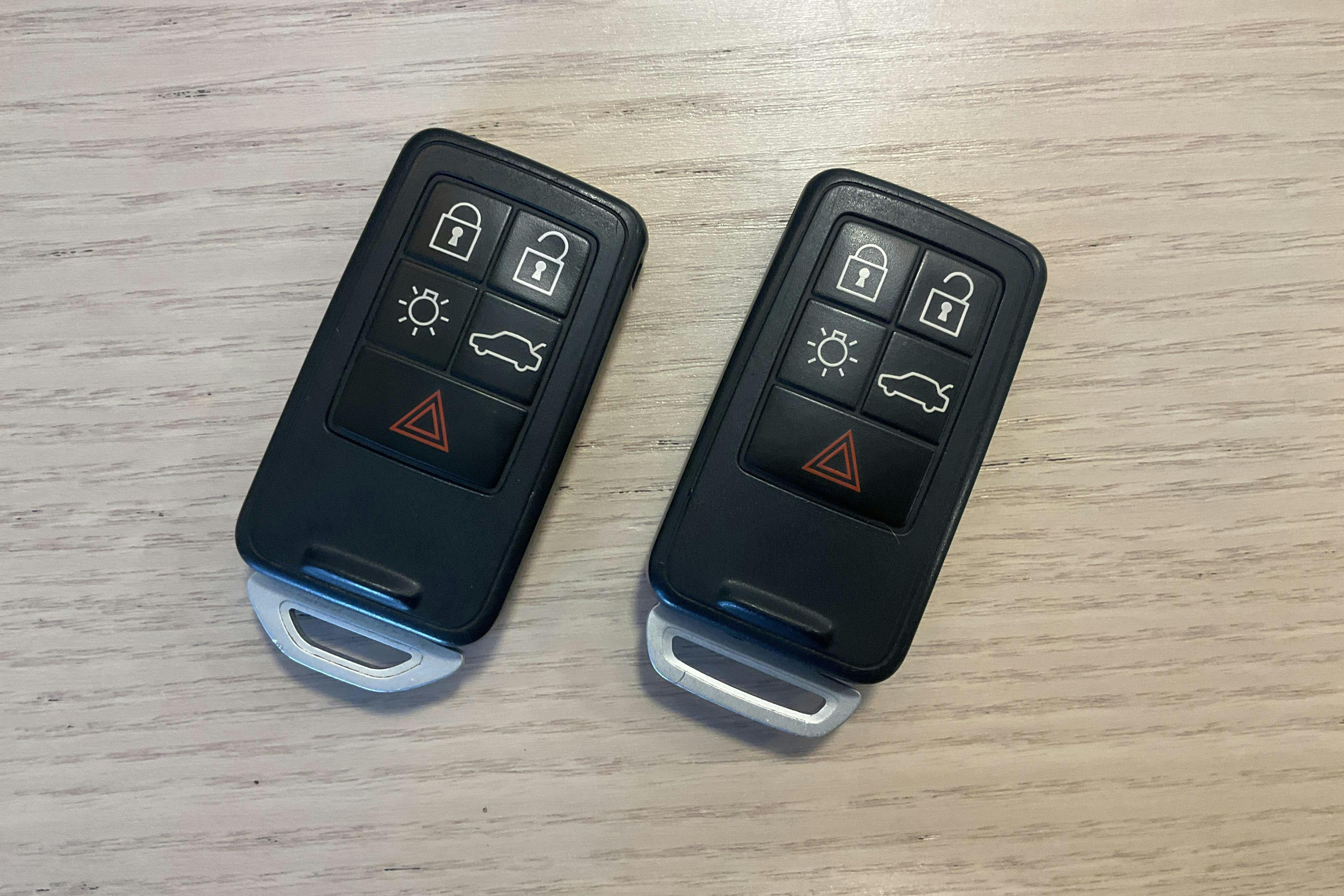 Presentation photo 15 of 15: Volvo V70 II D4 (181hk) - 237 820 km - Automatic - black - 2015