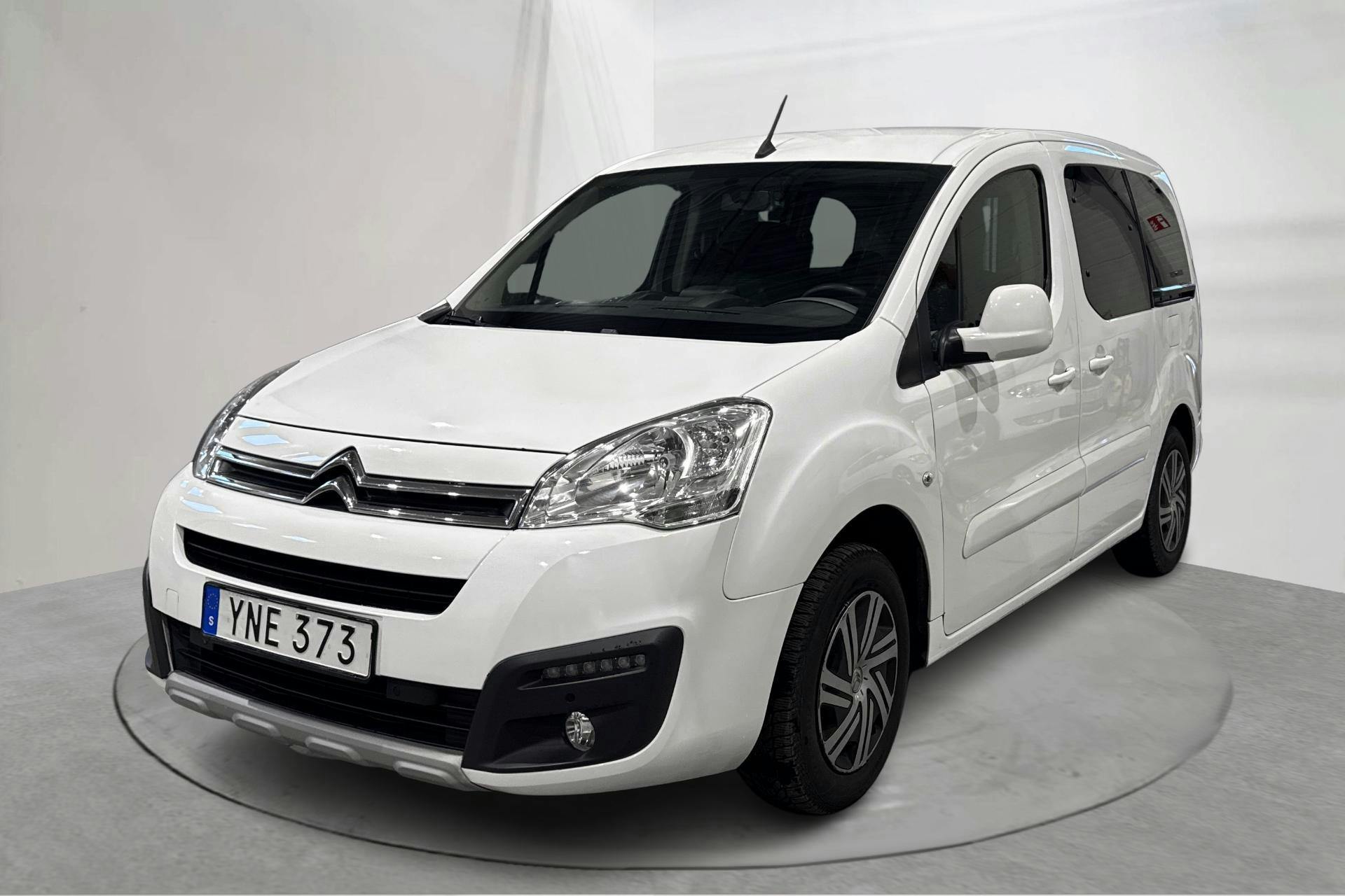 Präsentationsfoto 1 von 14: Citroën Berlingo Multispace 1.6 BlueHDi (100hk) - 97 770 Kilometer - Verkaufsautomat - Weiß - 2017