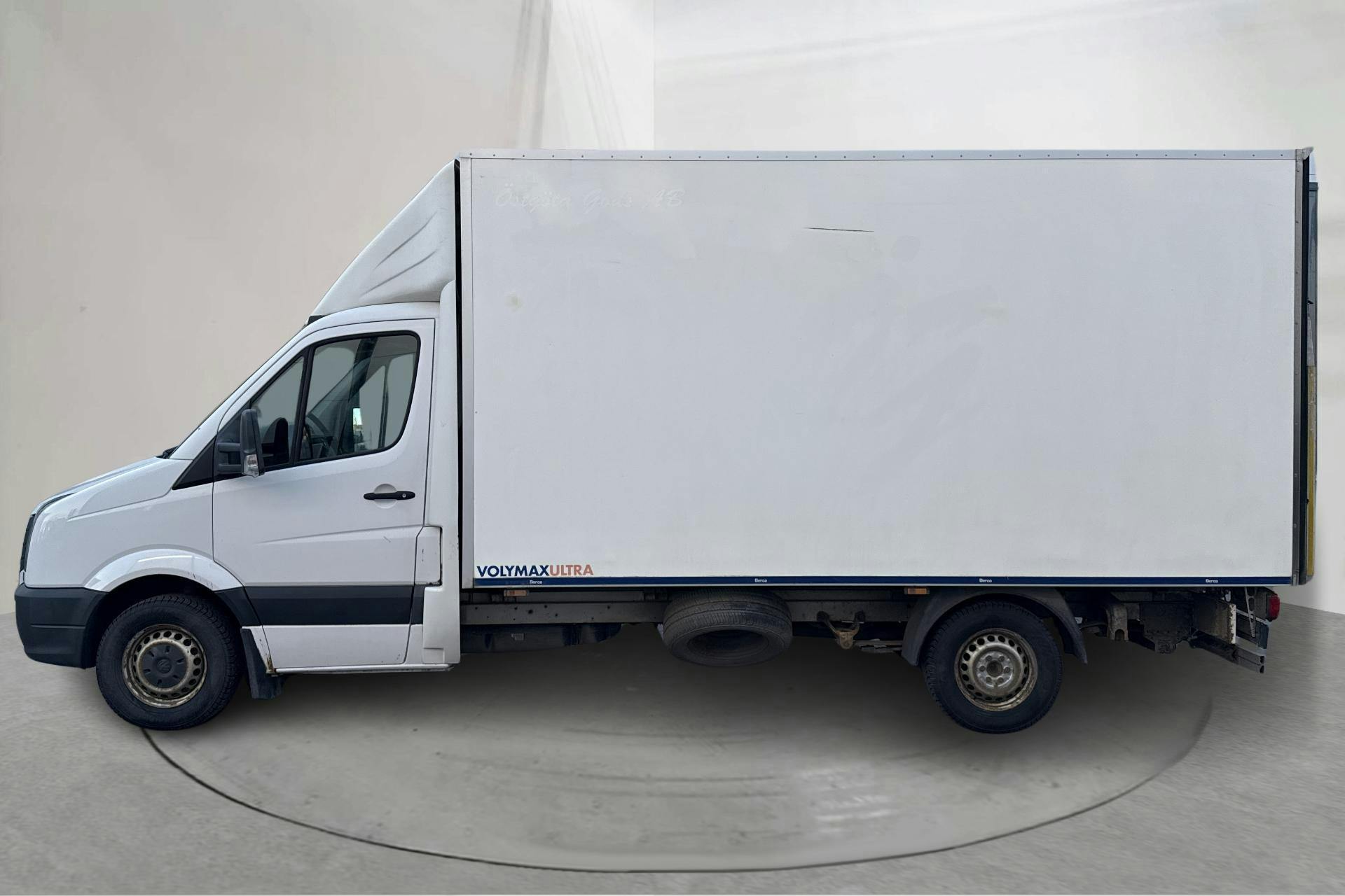 Presentationsfoto 2 av 14: VW Crafter 35 2.0 TDI (163hk) - 36 981 mil - Manuell - vit - 2016