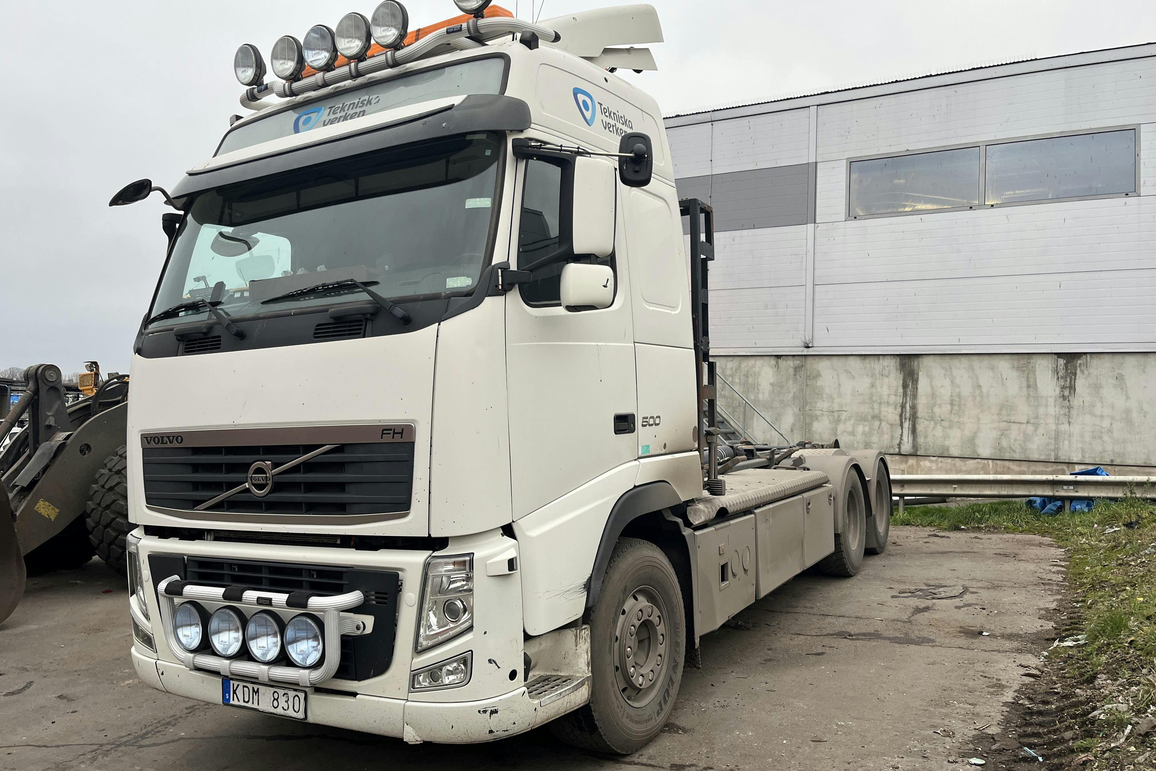 Presentationsfoto 1 av 57: Volvo FH500 - 458 527 km - Automat - vit - 2010