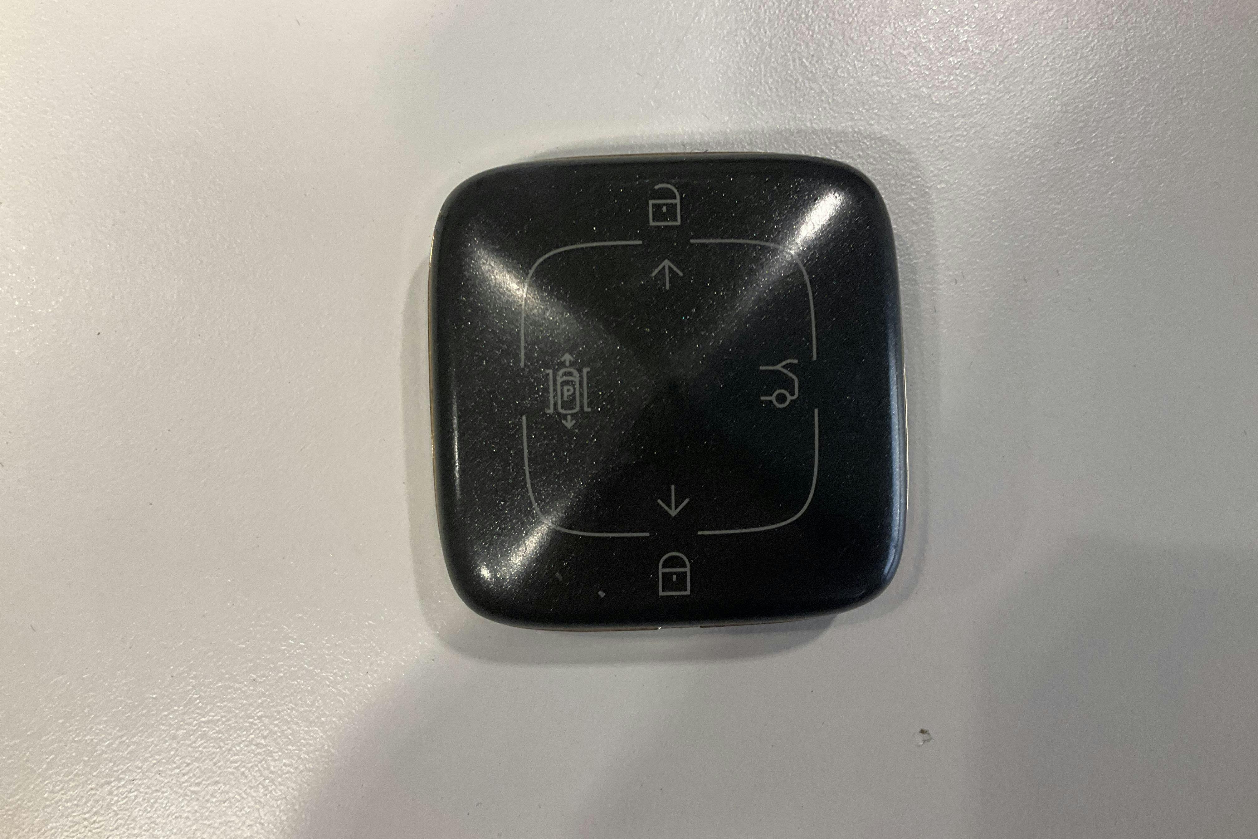 Presentation photo 29 of 29: Zeekr 001 AWD 100kWh (544hk) - 49 770 km - Automatic - gray - 2023