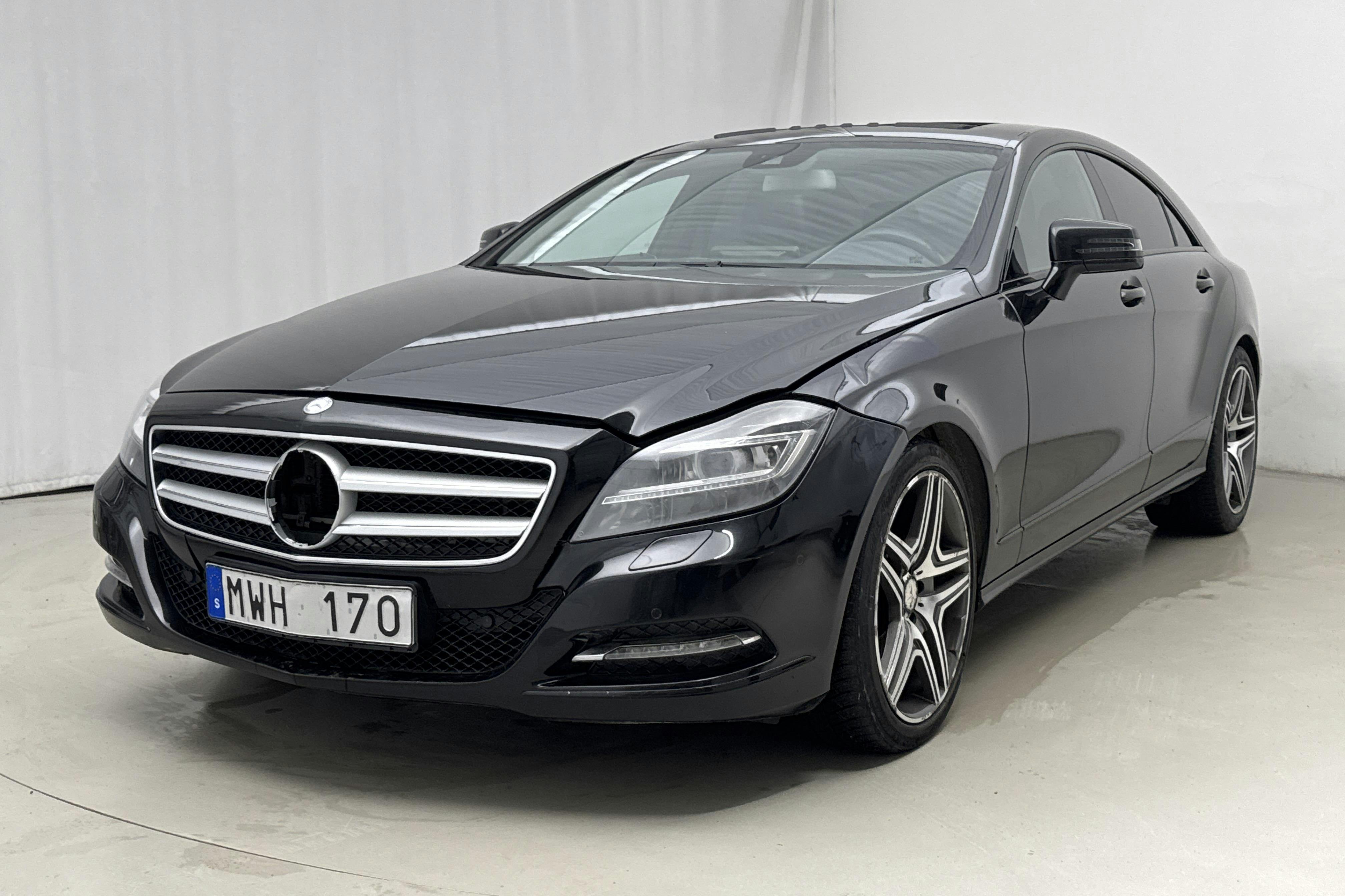 Presentationsfoto 1 av 19: Mercedes CLS 350 CDI (265hk) - 16 146 mil - Automat - svart - 2012