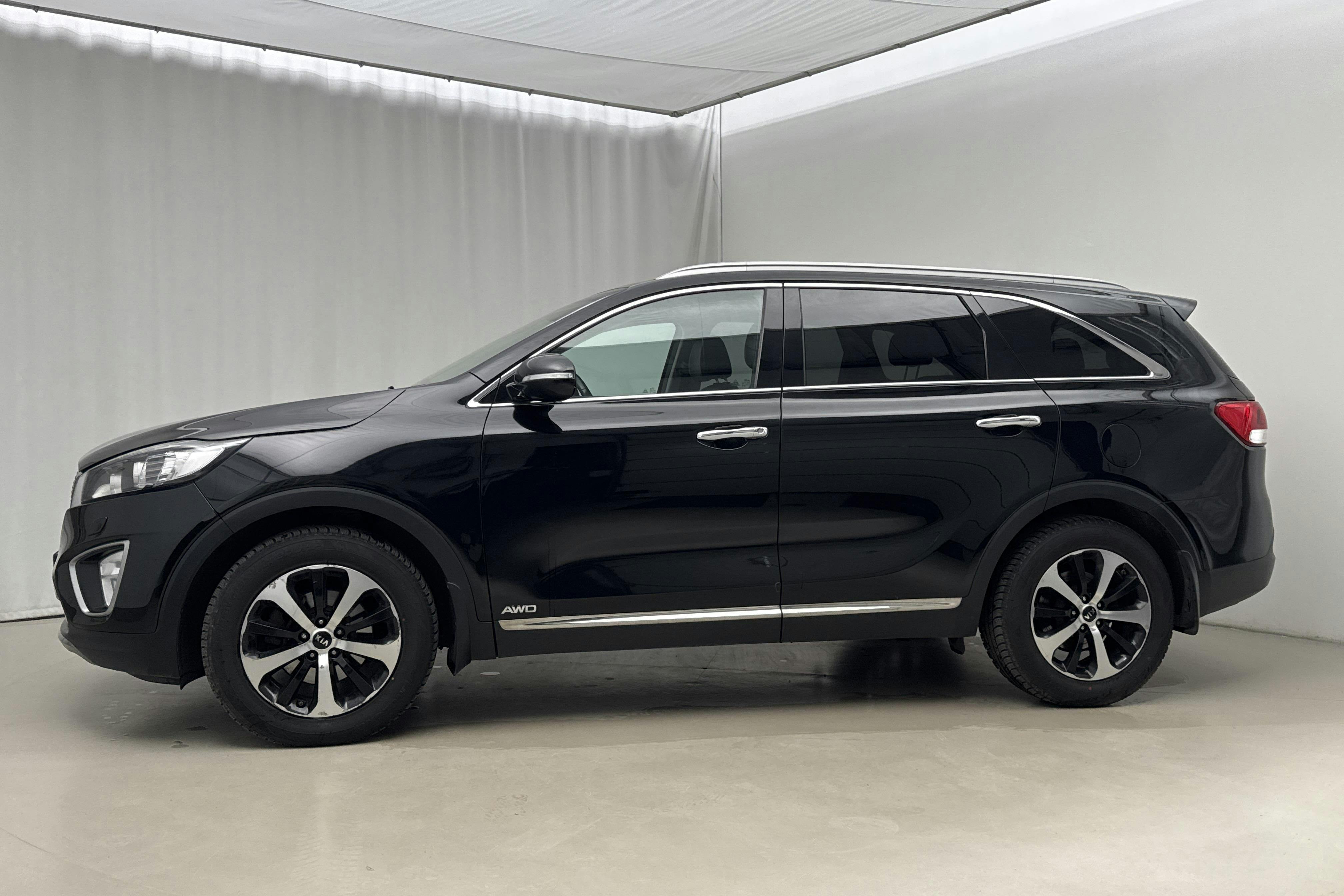 Presentation photo 2 of 22: KIA Sorento 2.2 CRDi (200hk) - 244 980 km - Automatic - black - 2017