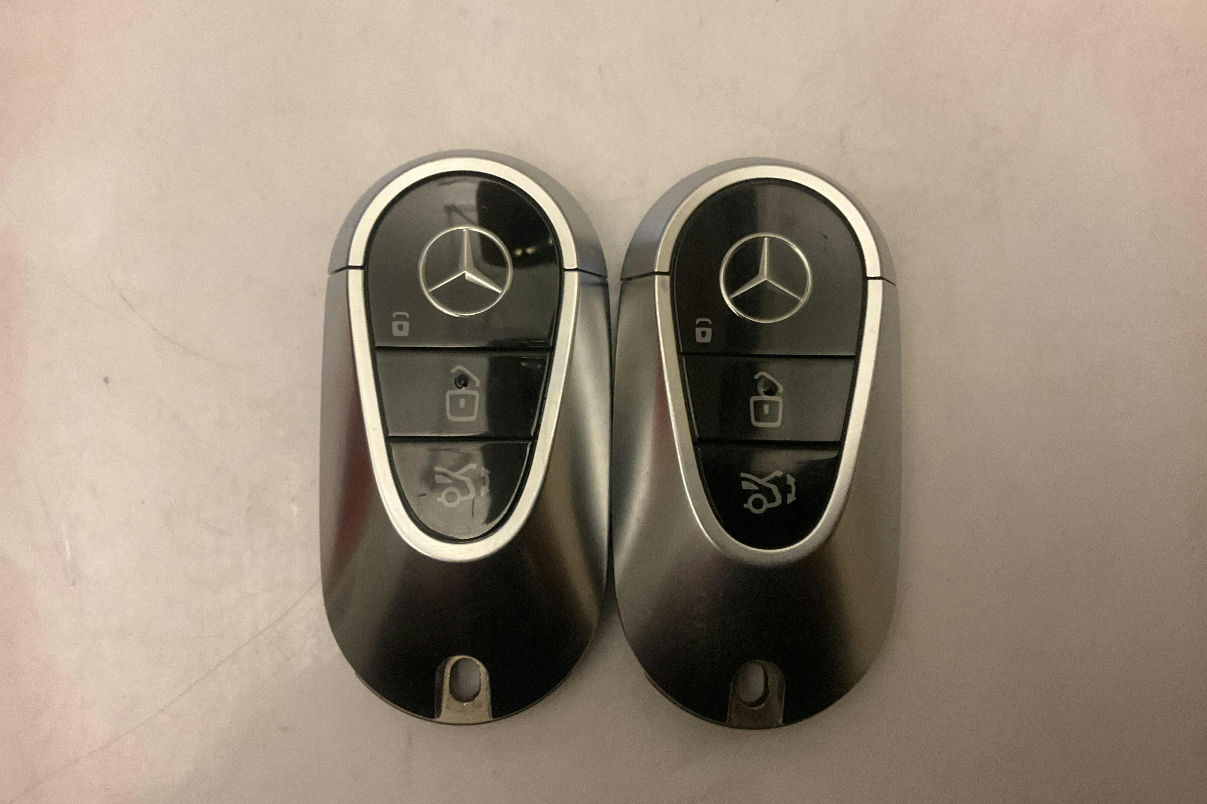 Presentation photo 20 of 20: Mercedes EQS 580 4MATIC V297 (523hk) - 137 850 km - Automatic - gray - 2022