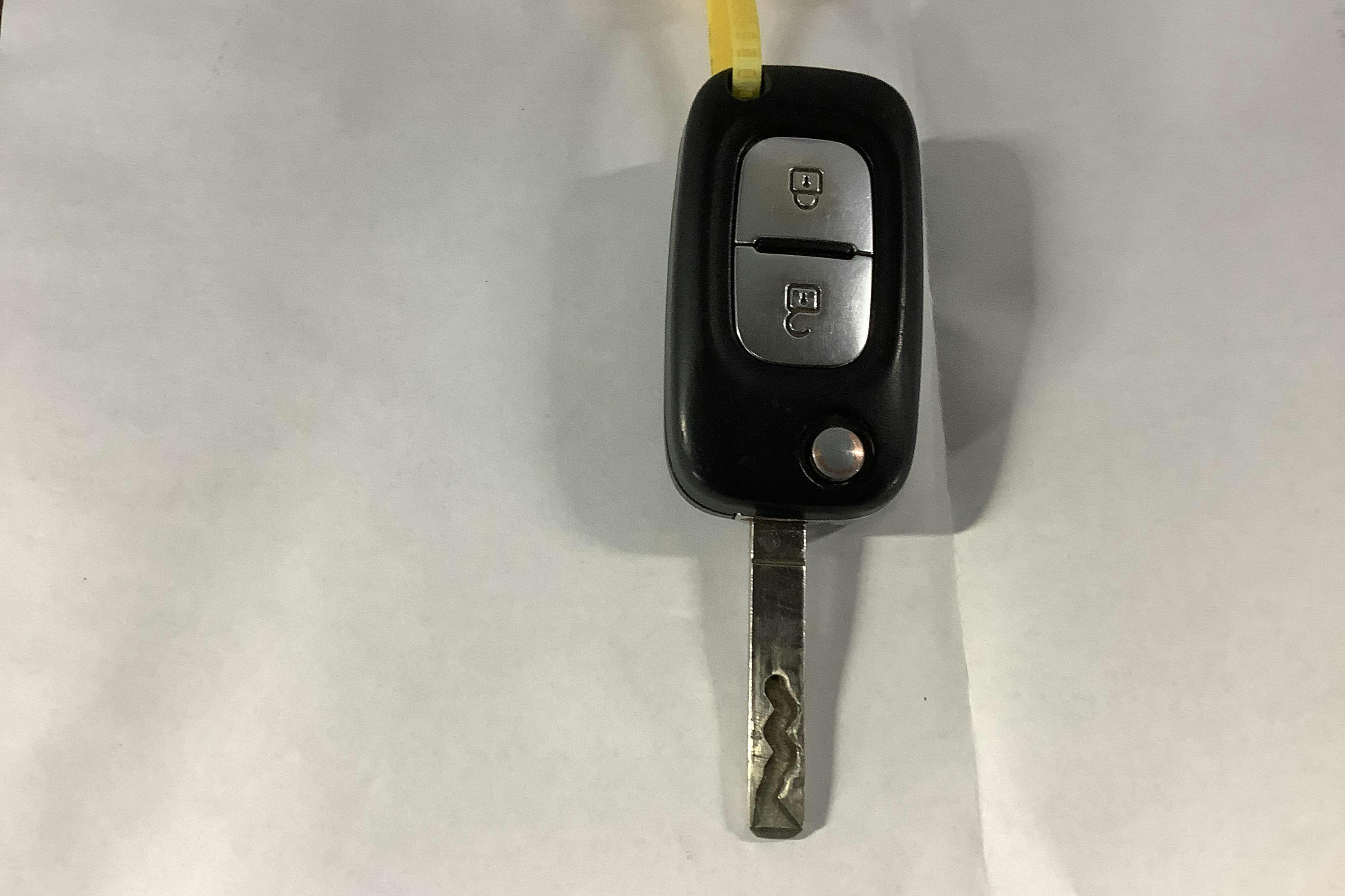 Präsentationsfoto 16 von 16: Mercedes Citan 109 1.5 CDI (90hk) - 97 000 Kilometer - Handbuch - Weiß - 2017