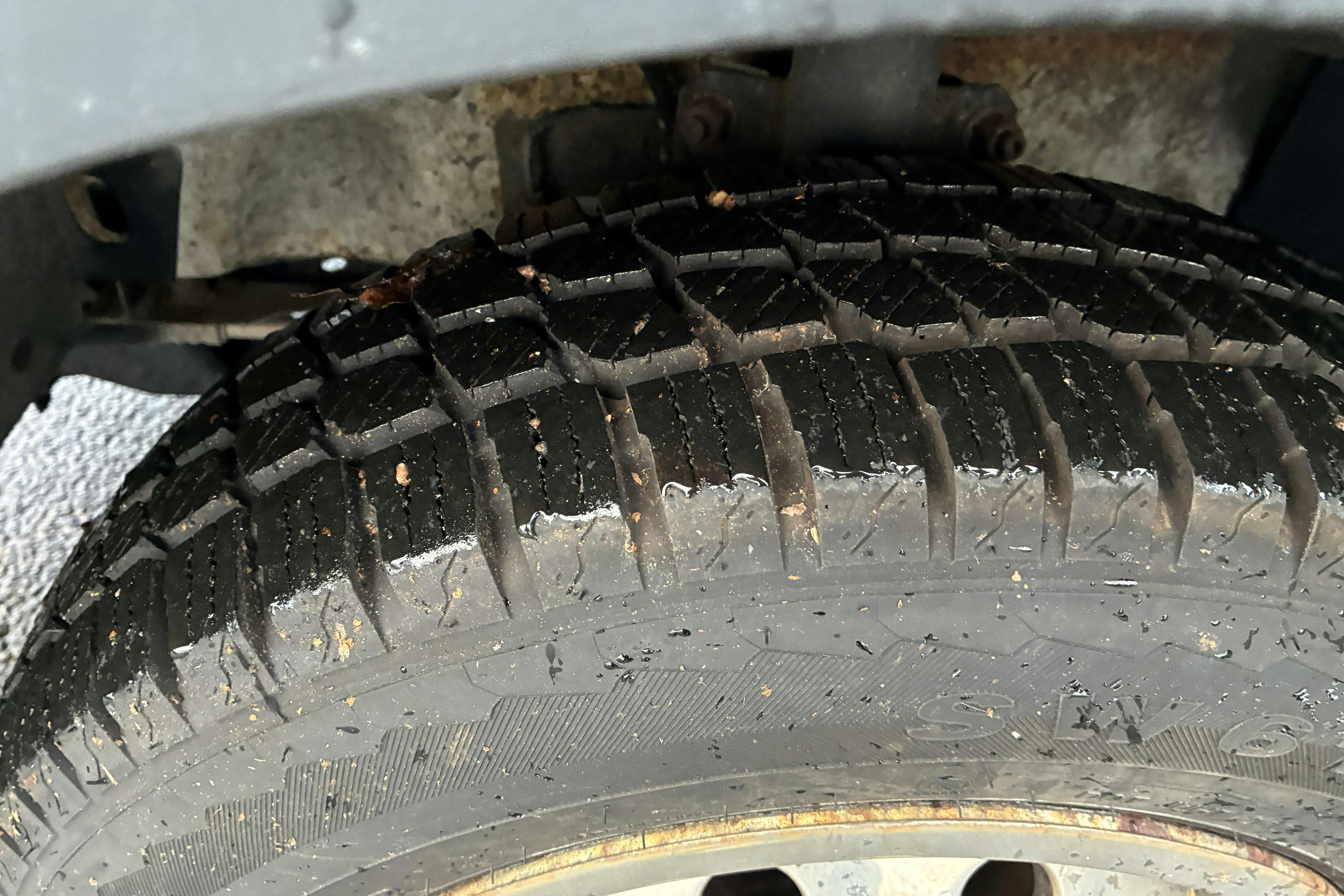 Präsentationsfoto 52 von 52: FORD TRANSIT - 155 301 Kilometer - Handbuch - Weiß - 2017