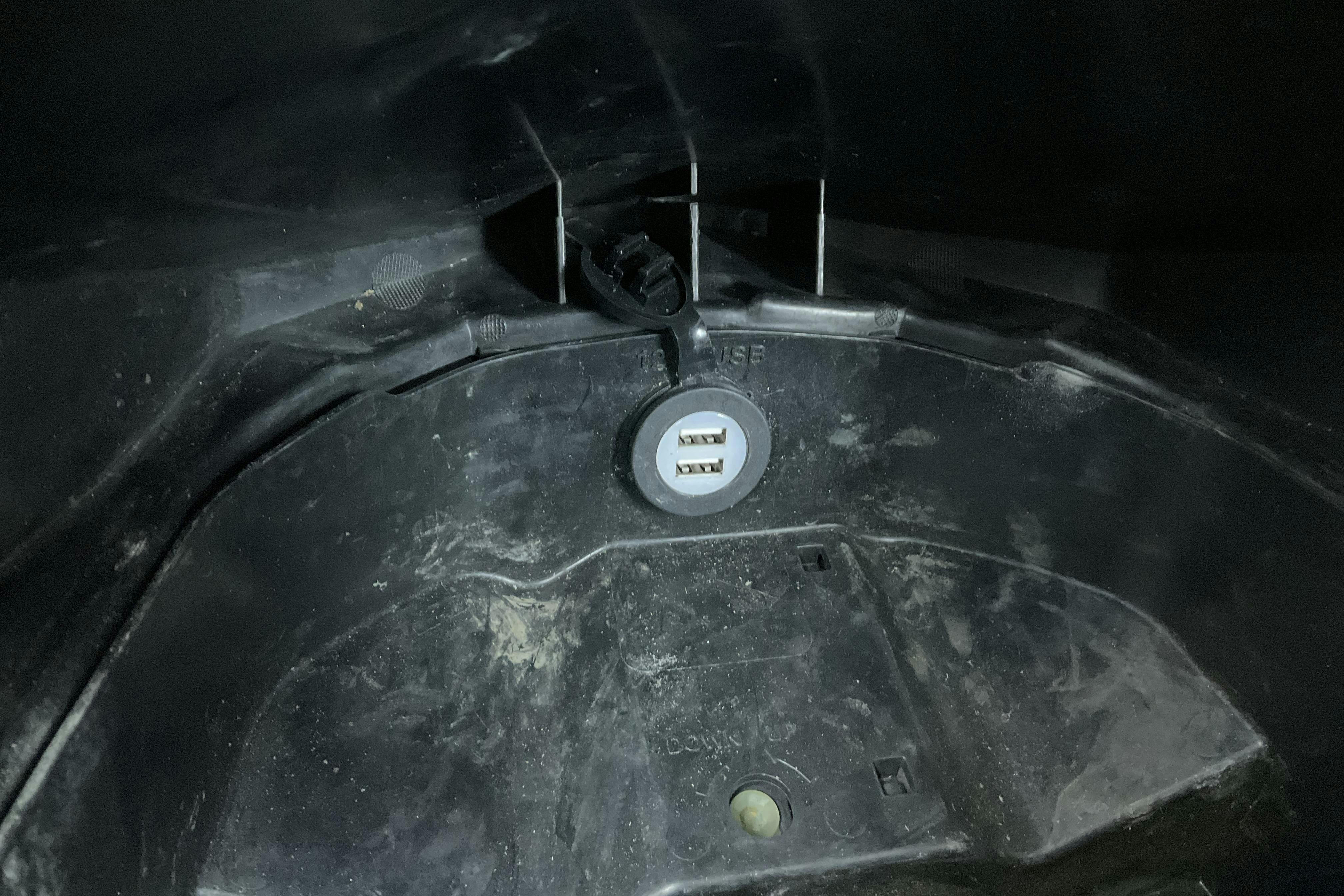 Presentationsfoto 13 av 13: ski-doo SUMMIT SP 850 165" Snöskoter - 998 mil - Automat - 2019