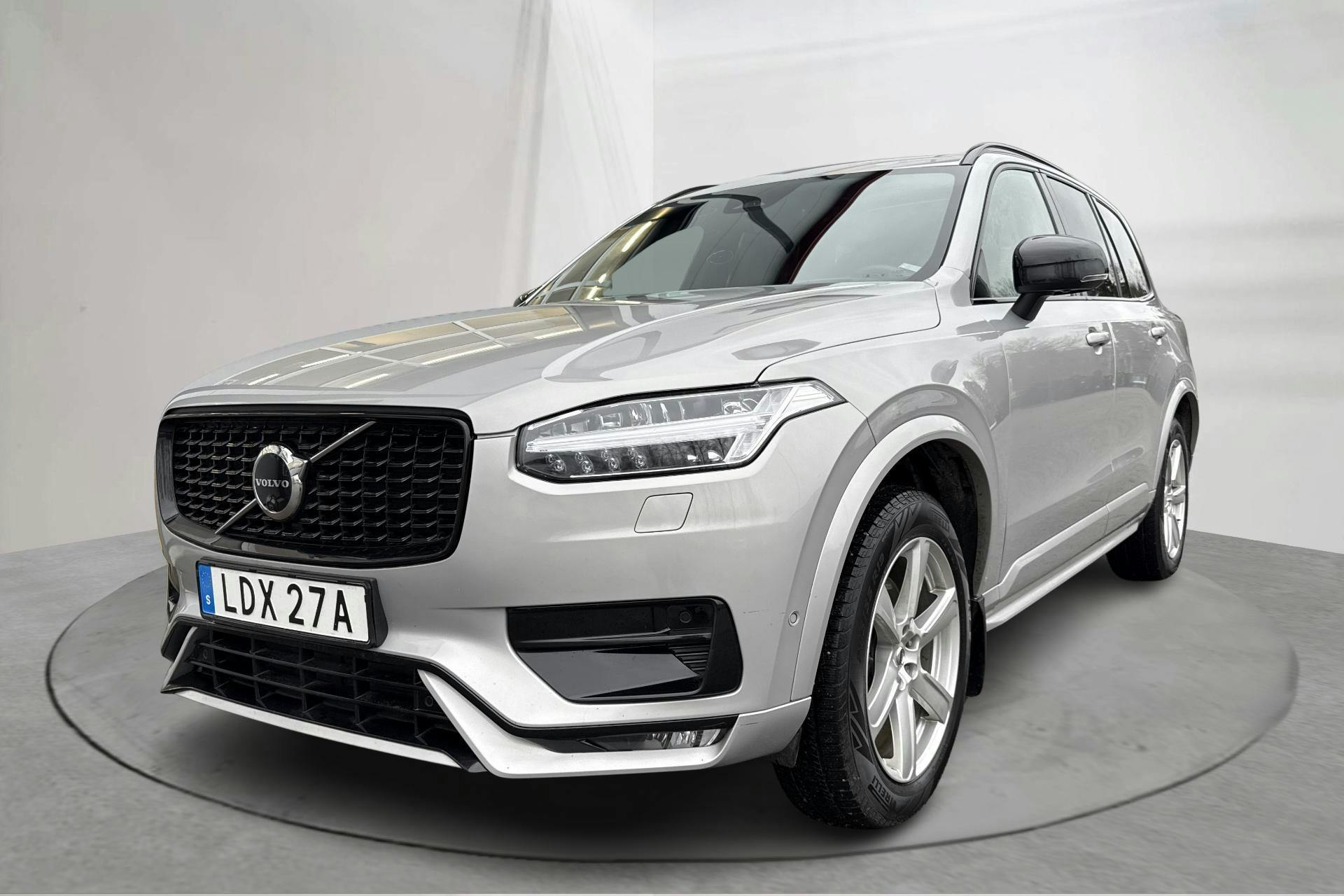 Presentation photo 1 of 24: Volvo XC90 B5 Mildhybrid, Diesel AWD (235hk) - 142 570 km - Automatic - silver - 2023