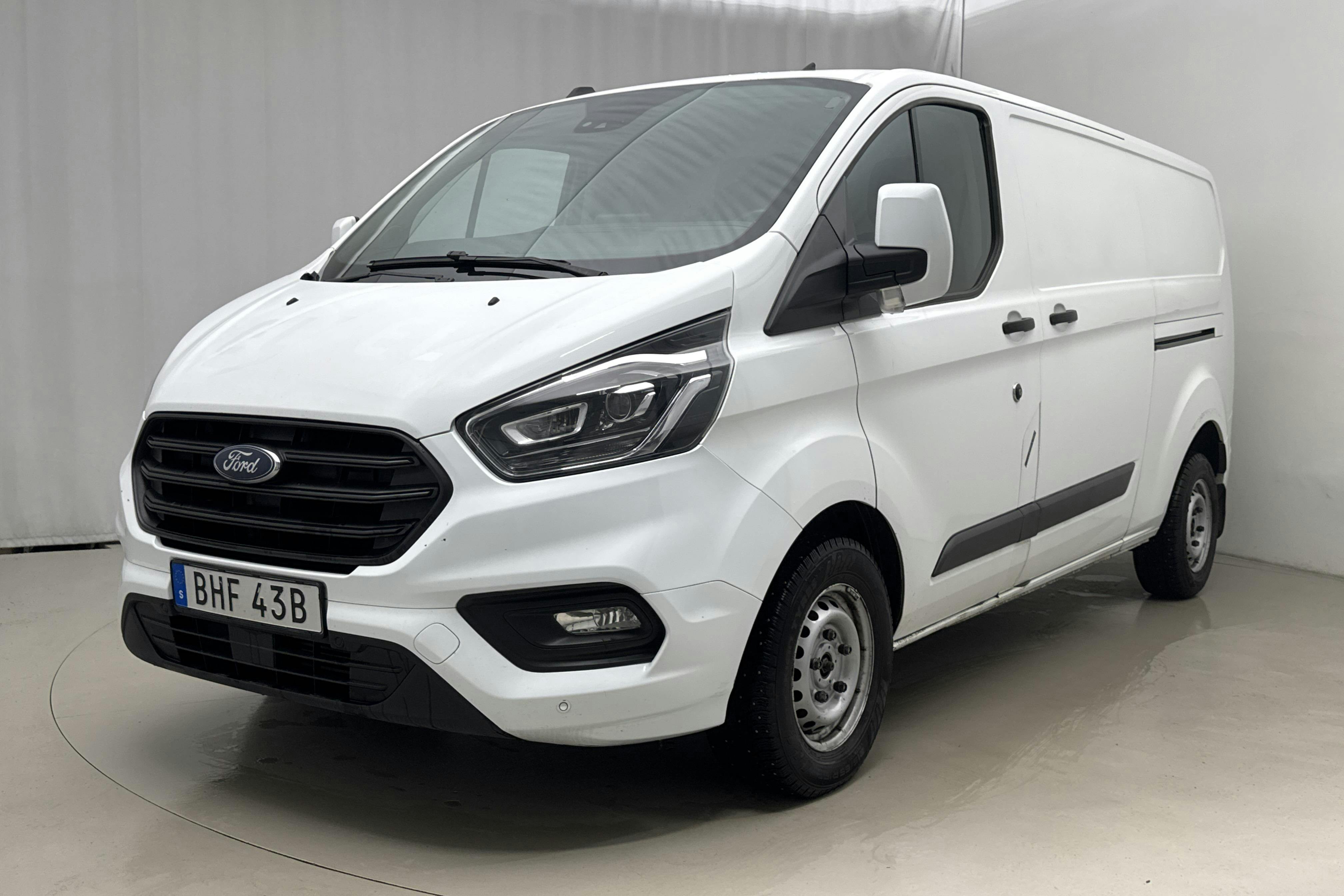 Presentation photo 1 of 19: Ford Transit Custom 300 MHEV (130hk) - 151 510 km - Manual - white - 2021