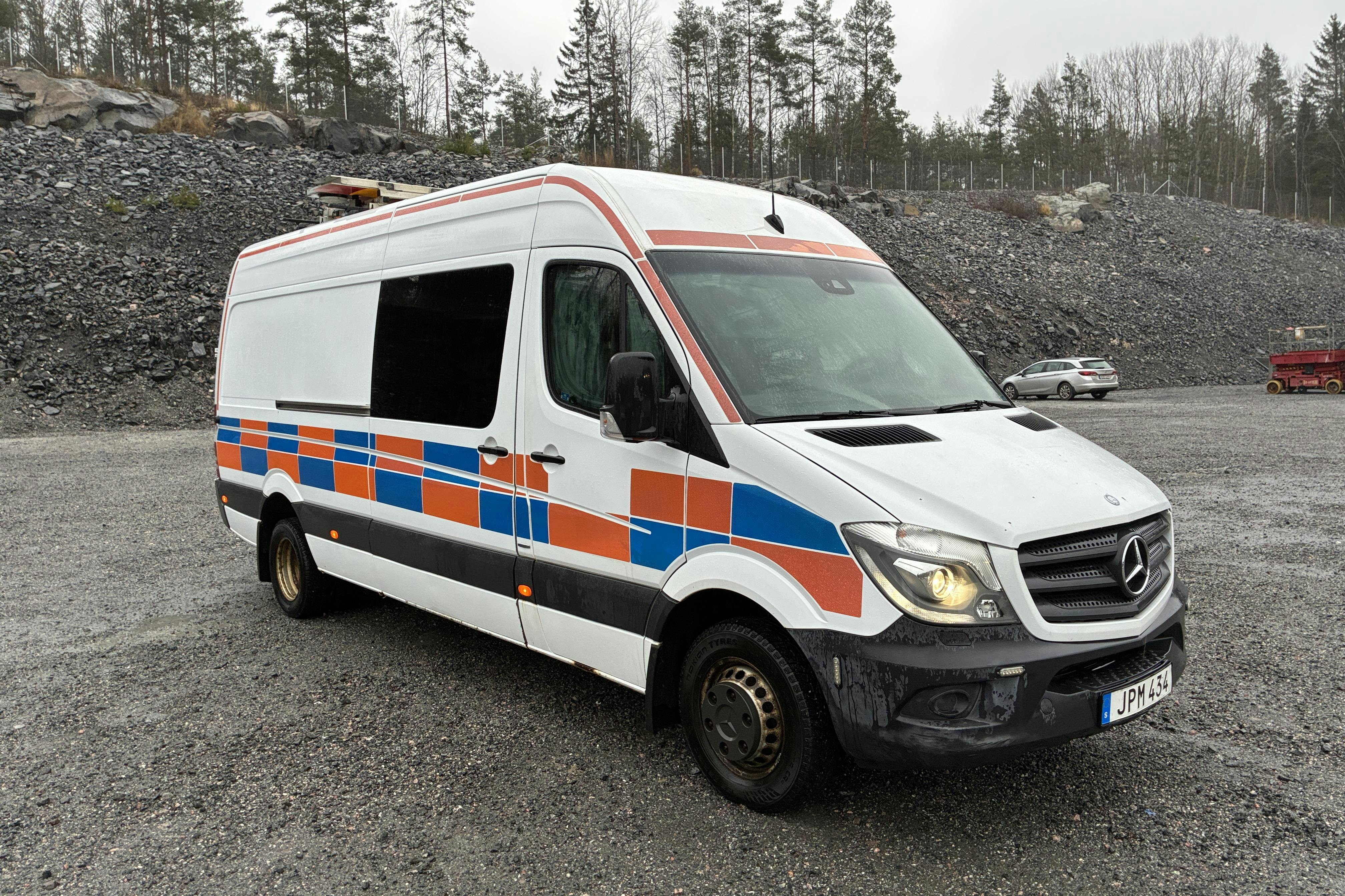 Presentationsfoto 2 av 117: Mercedes Sprinter 516 CDI (163hk) - 102 696 km - Automat - vit - 2015
