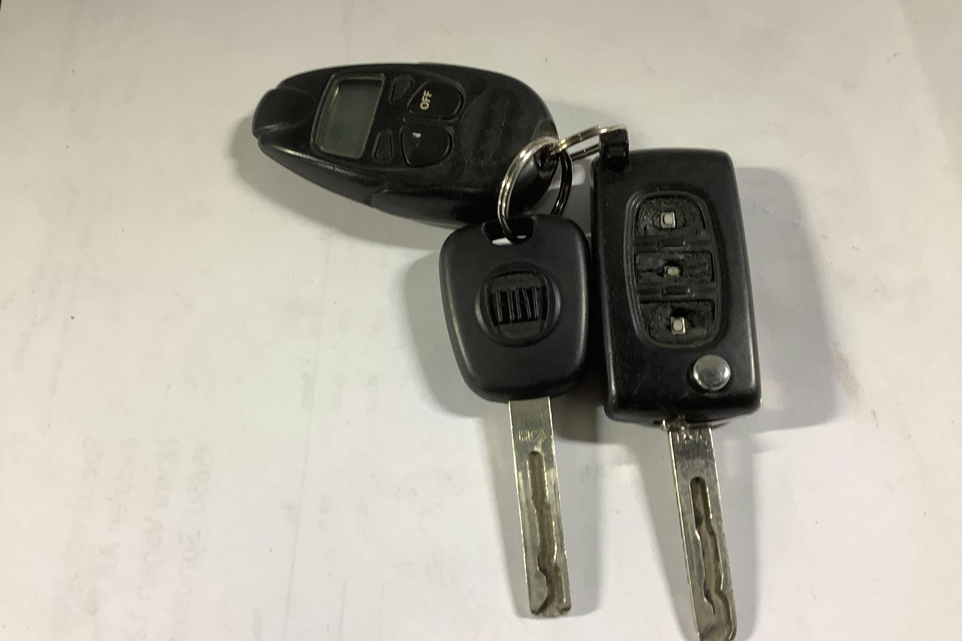 Presentation photo 14 of 14: Fiat Scudo 2.0 MJT (128hk) - 82 320 km - Manual - white - 2015