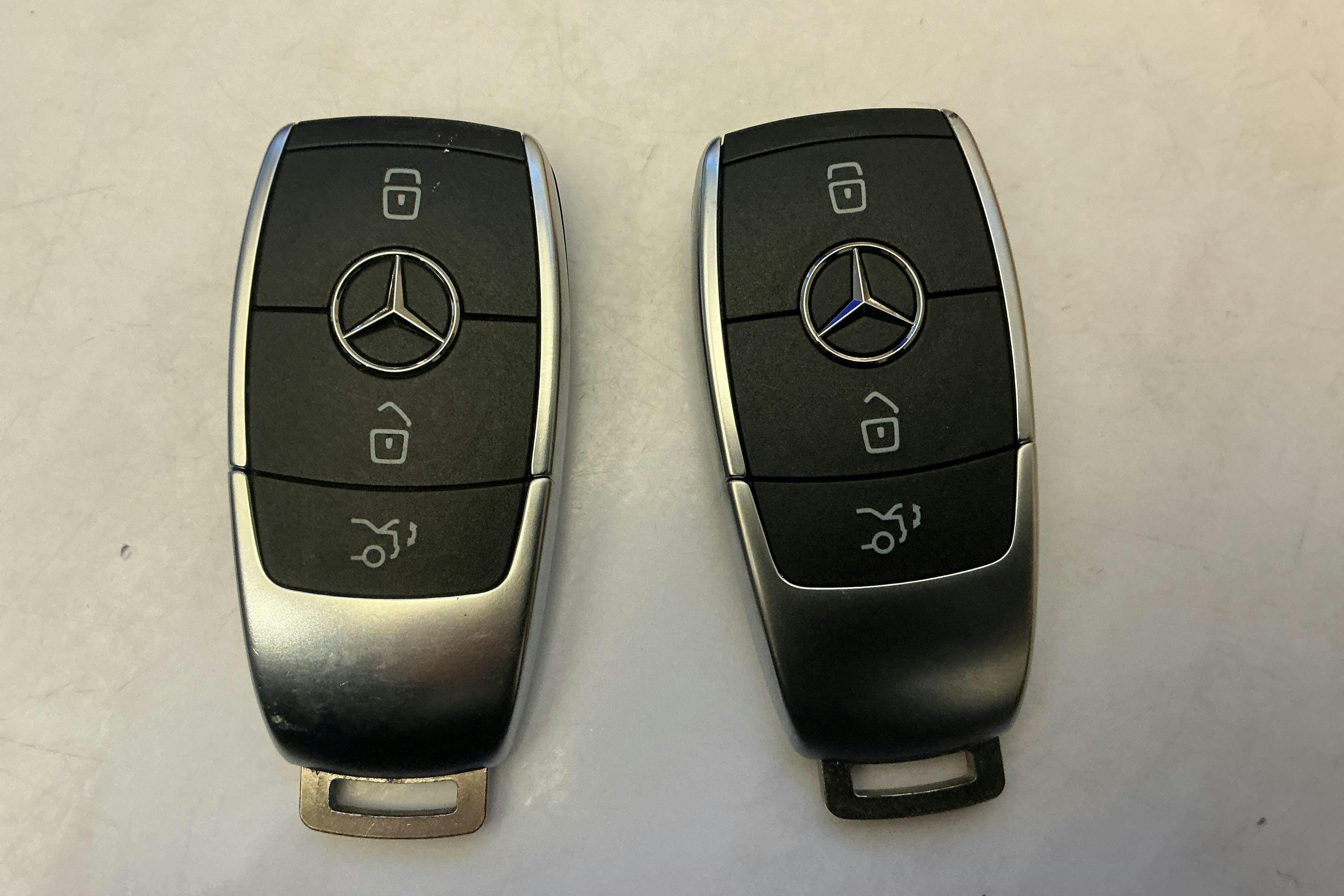 Presentation photo 14 of 14: Mercedes A 200 Sedan V177 (163hk) - 18 480 km - Automatic - black - 2024