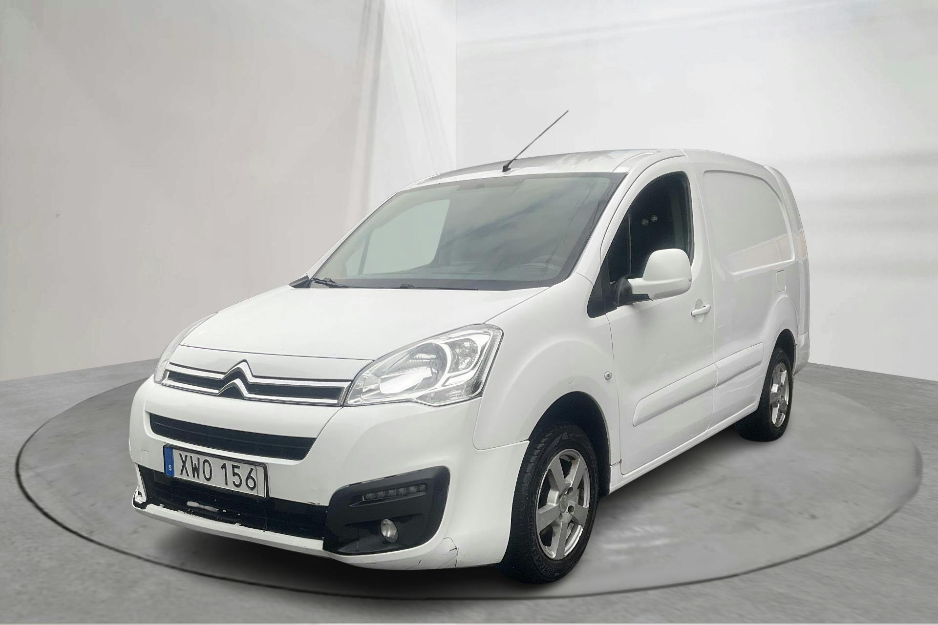 Presentationsfoto 1 av 12: Citroën Berlingo 1.6 BlueHDi Skåp (100hk) - 26 124 mil - Manuell - vit - 2016