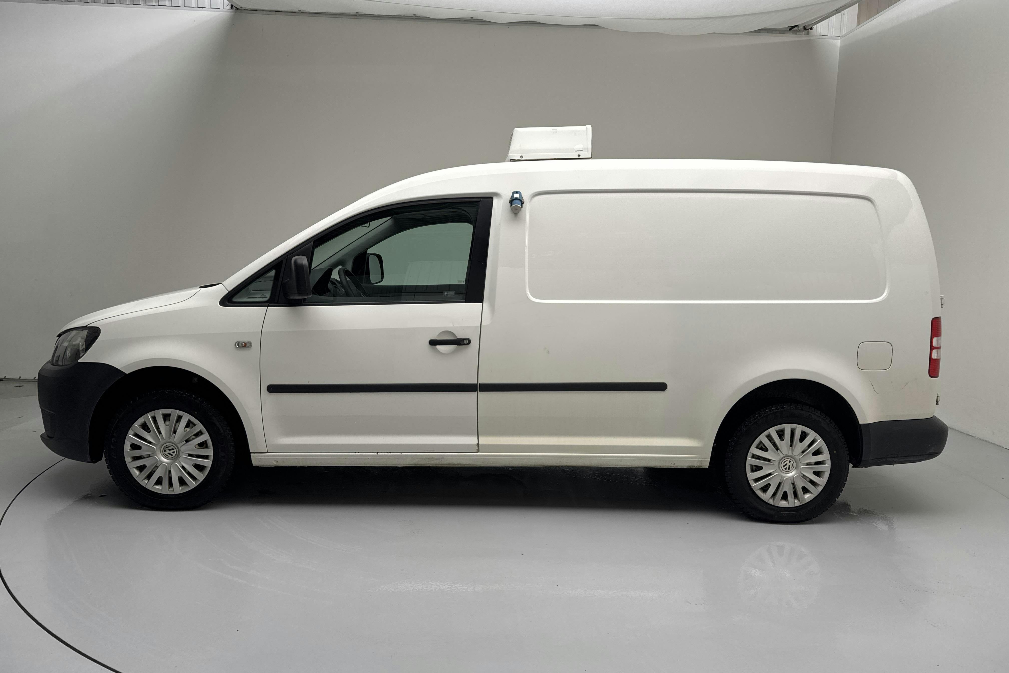 Esitlusfoto 2 aadressil 16: VW Caddy 2.0 Ecofuel Maxi Skåp (109hk) - 204 280 km - Käsitsi - valge - 2012