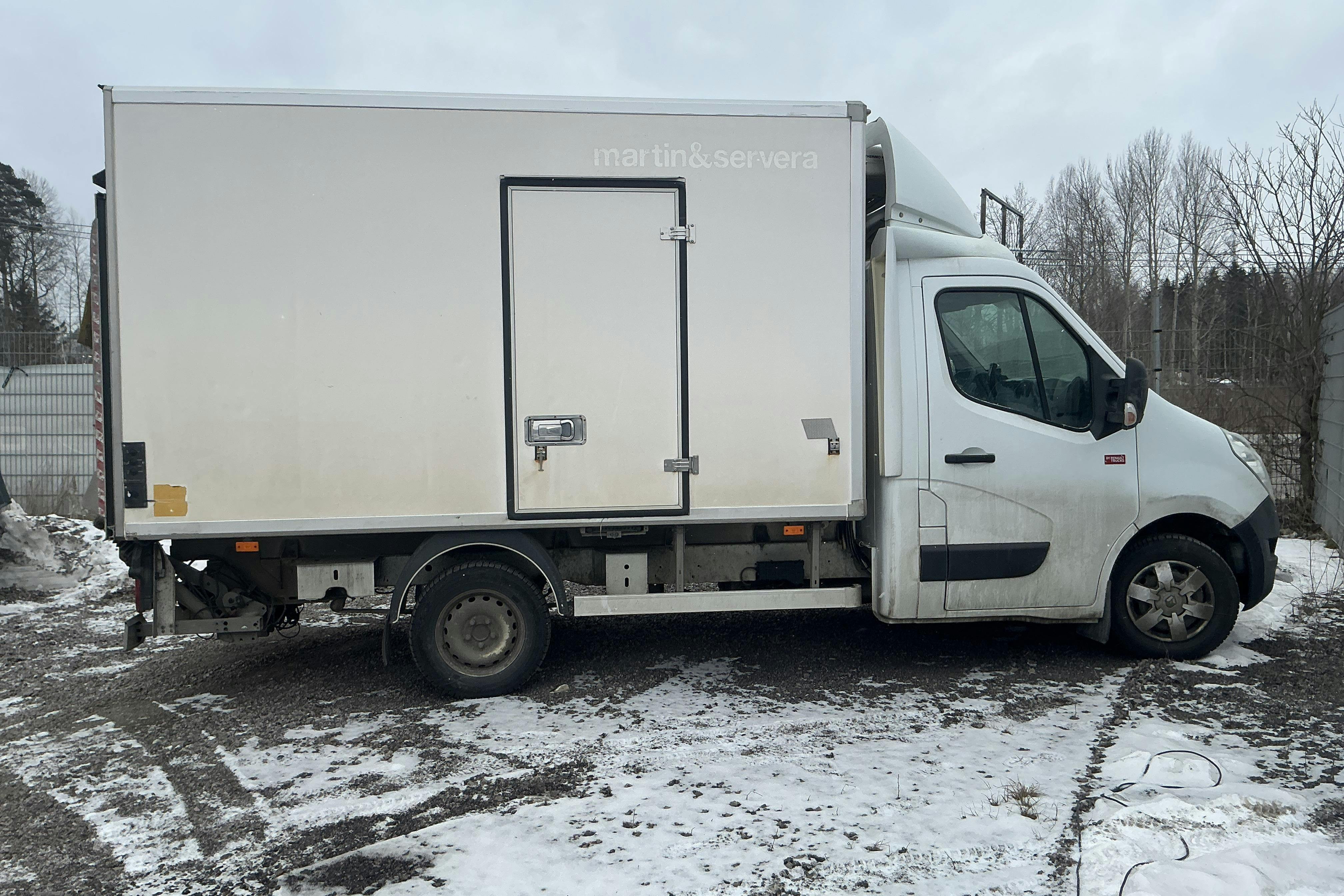 Presentation photo 2 of 23: Renault Master Volymskåp (170hk) - 337 510 km - Manual - white - 2017