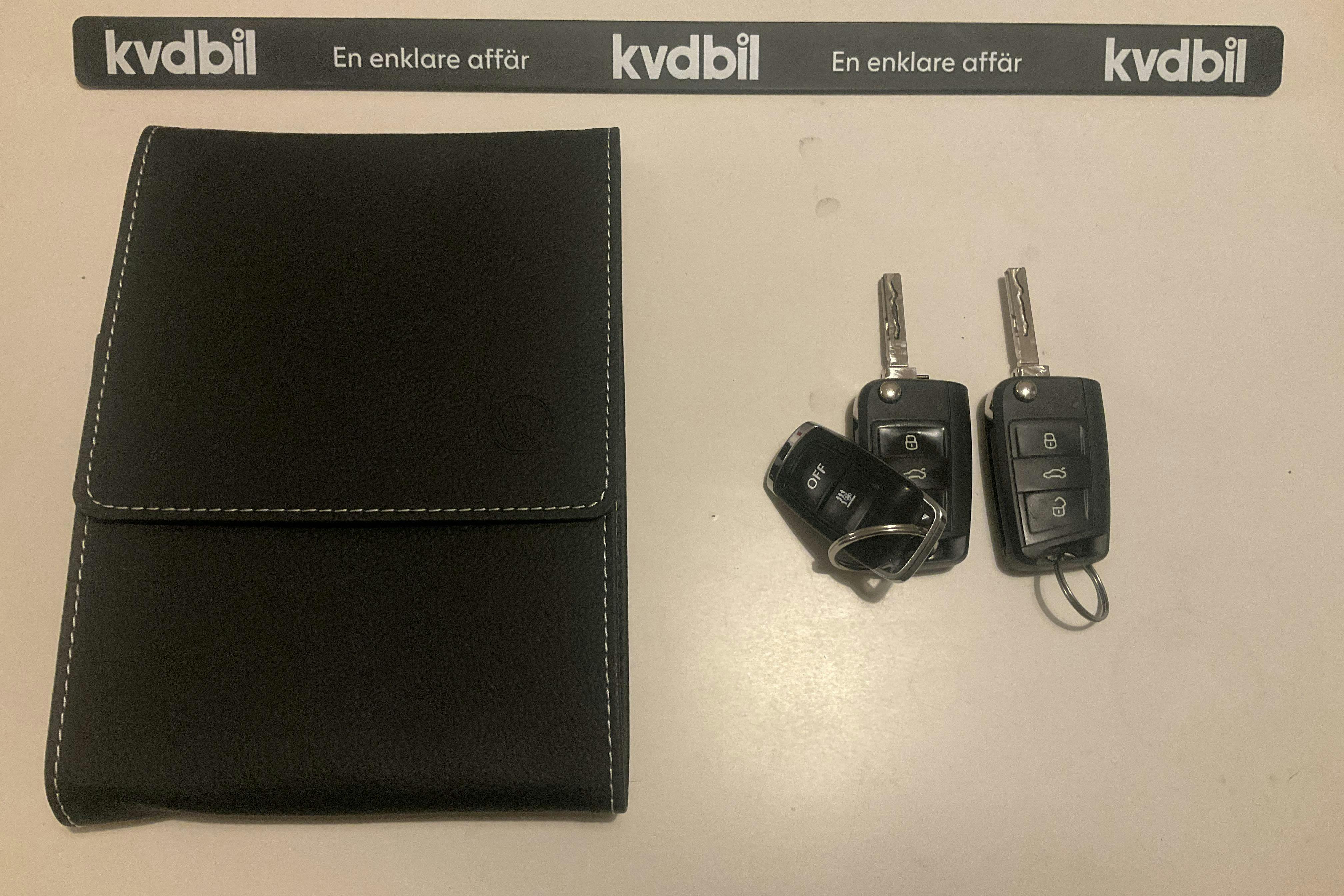 Presentationsfoto 20 av 20: VW T-Roc 2.0 TDI 4MOTION (150hk) - 10 270 mil - Automat - vit - 2021