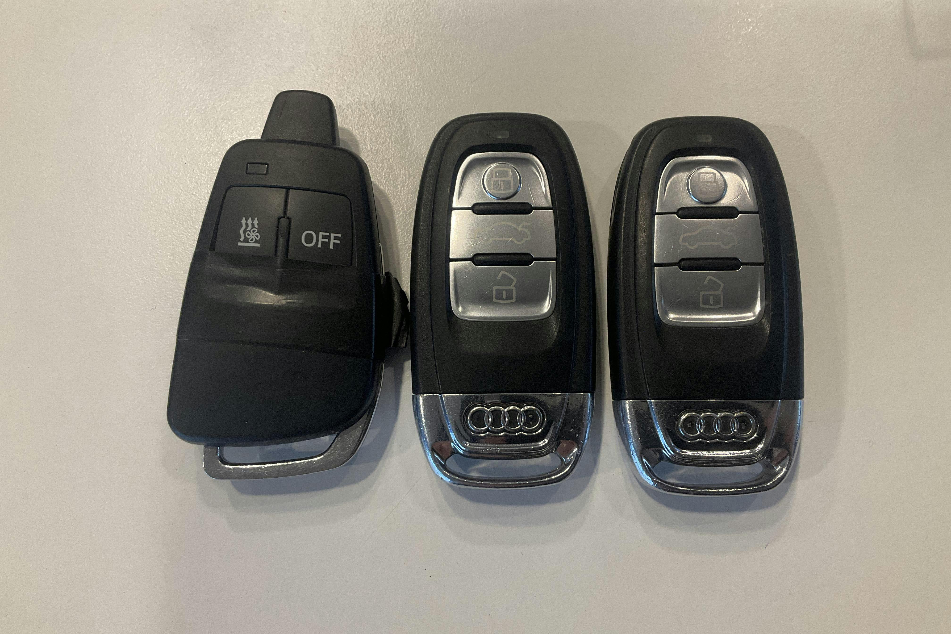 Presentationsfoto 21 av 21: Audi Q5 2.0 TDI quattro (177hk) - 17 277 mil - Automat - vit - 2014