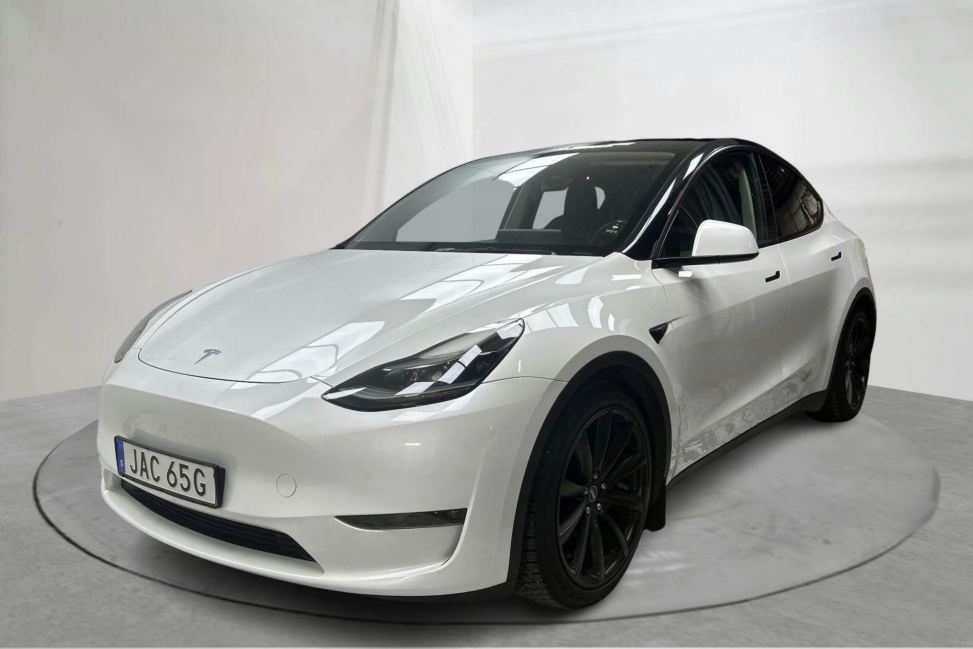 Presentation photo 1 of 18: Tesla Model Y Performance Dual Motor AWD - 73 730 km - Automatic - white - 2023