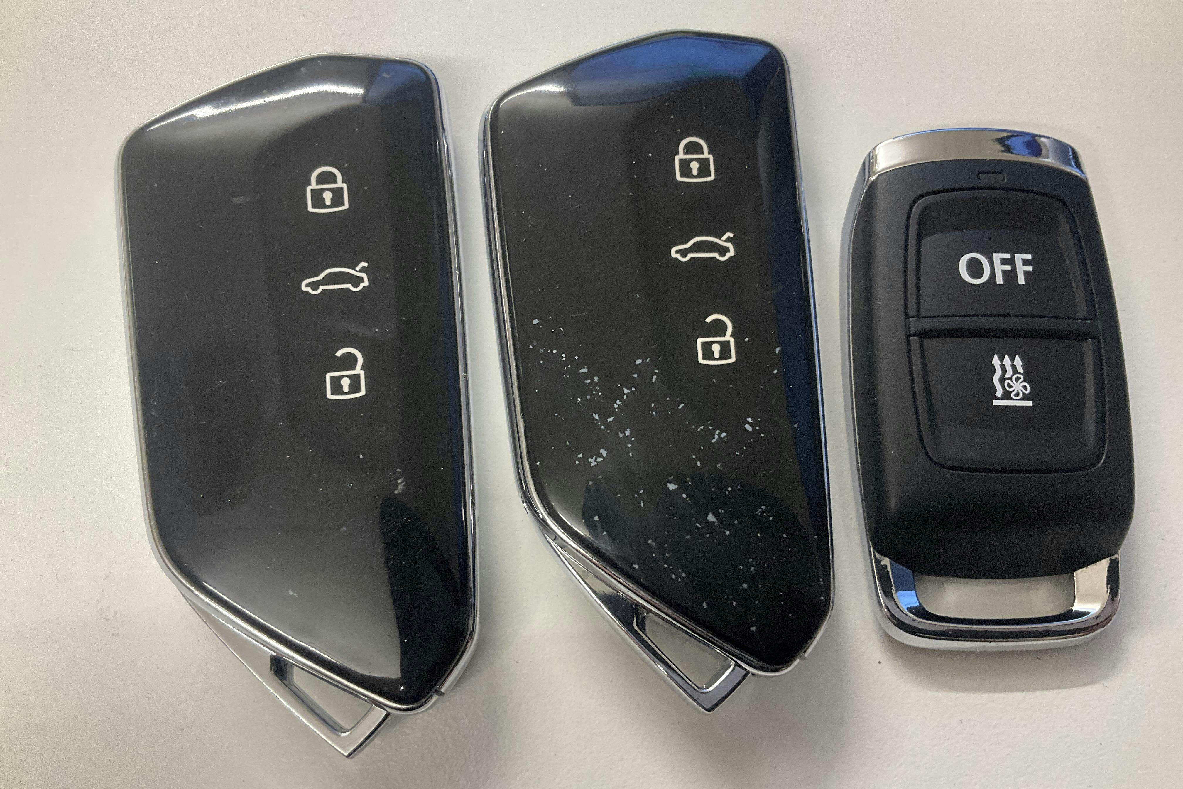 Presentationsfoto 19 av 19: VW Golf VIII 1.5 TGI Sportscombi (130hk) - 3 764 mil - Automat - vit - 2023