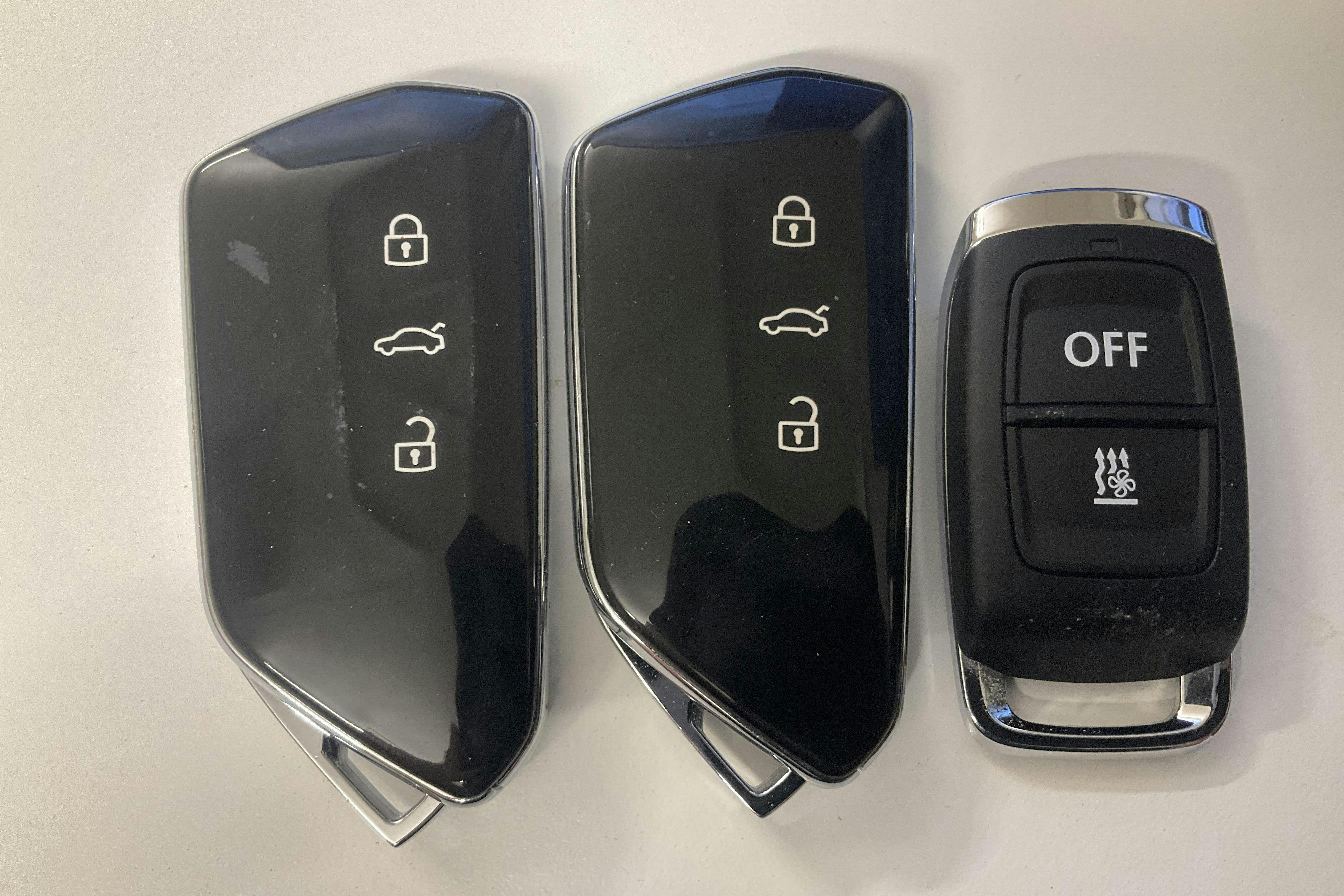 Presentationsfoto 19 av 19: VW Golf VIII 1.5 TGI Sportscombi (130hk) - 3 096 mil - Automat - vit - 2023