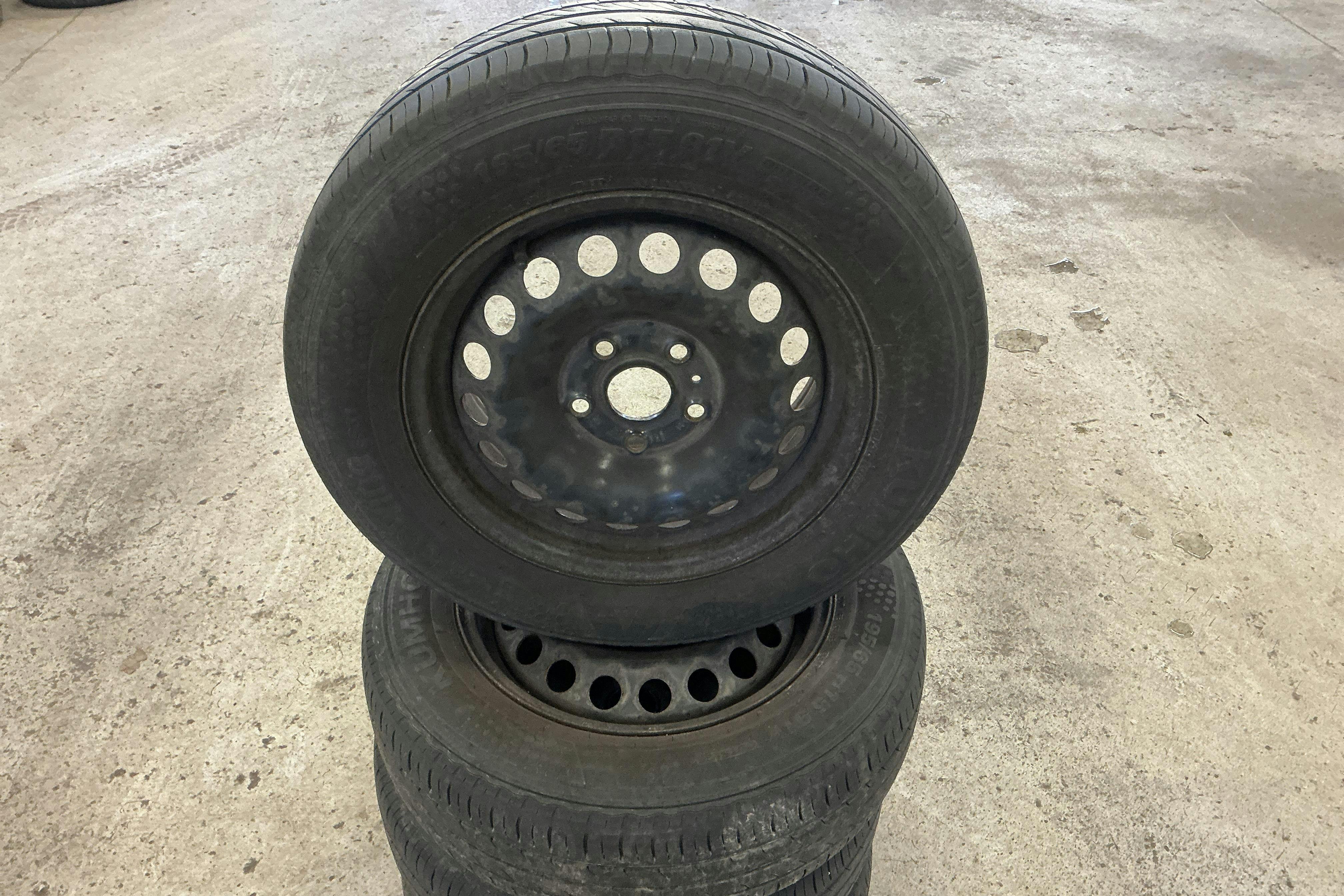 Presentation photo 15 of 15: VW Caddy Life 2.0 TDI (102hk) - 162 580 km - Manual - white - 2016