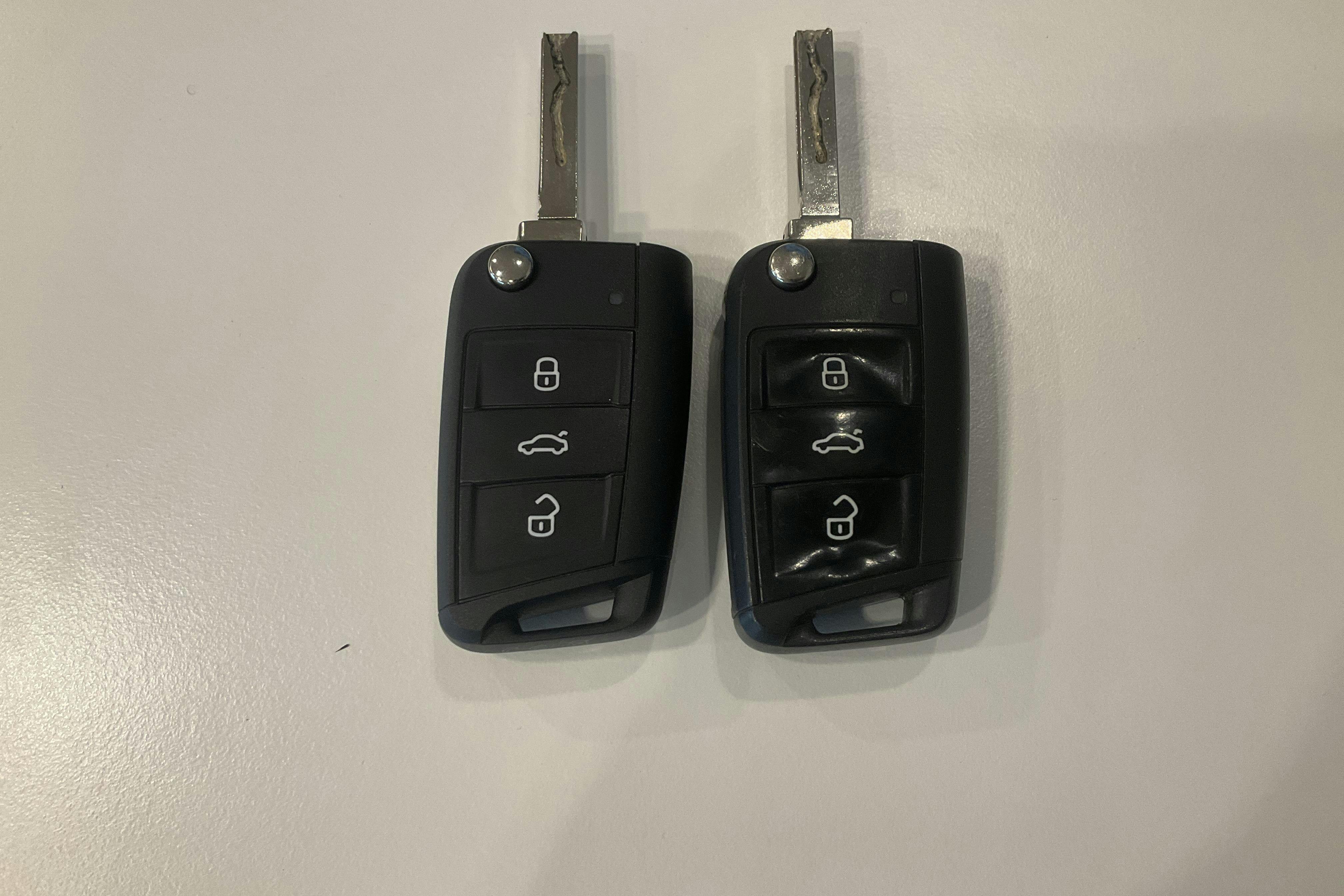 Presentationsfoto 18 av 18: Skoda Karoq 1.0 TSI (115hk) - 8 687 mil - Manuell - vit - 2019