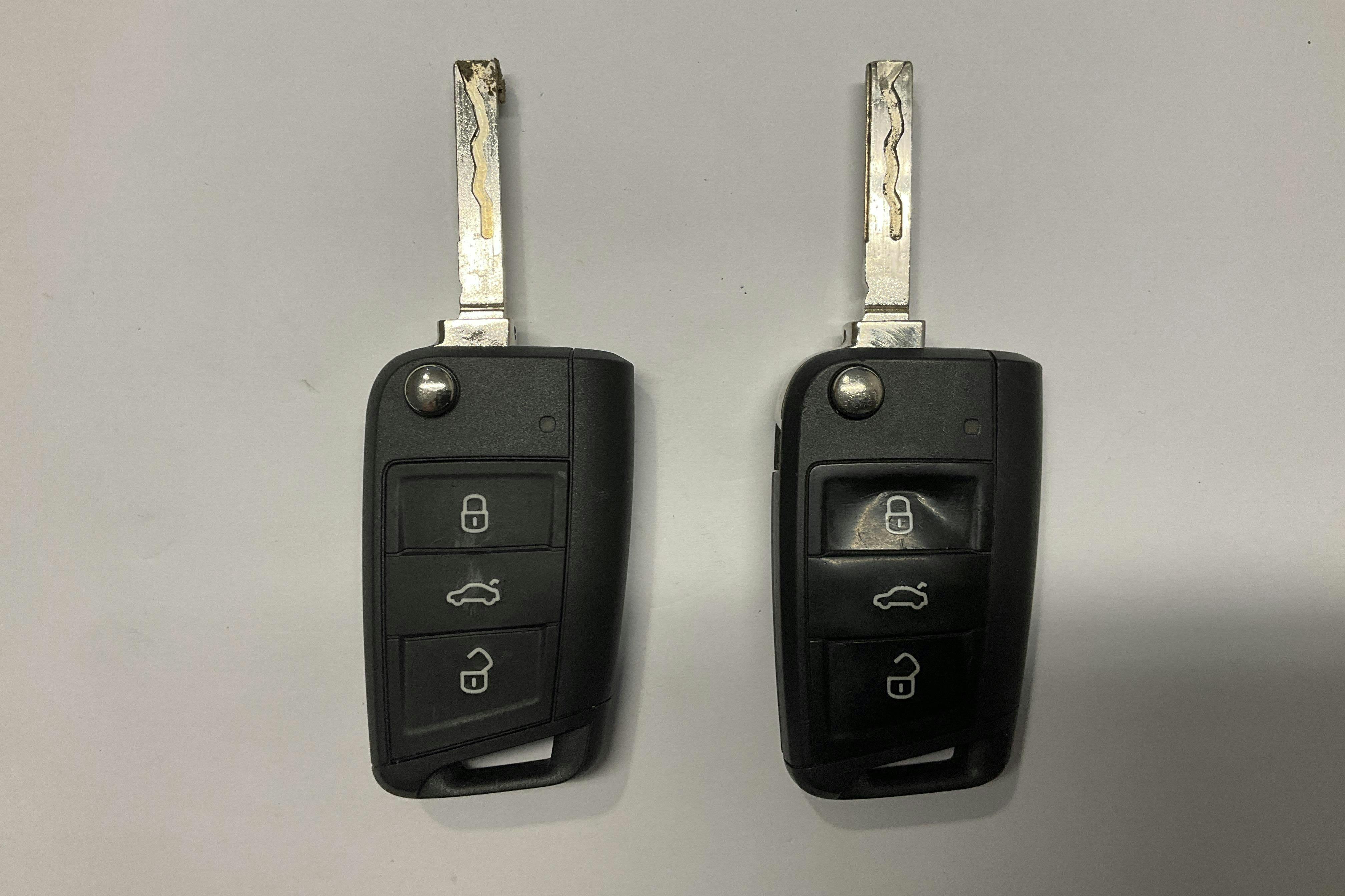 Presentationsfoto 11 av 11: Seat Leon 1.5 TGI ST (130hk) - 48 783 mil - Manuell - vit - 2020