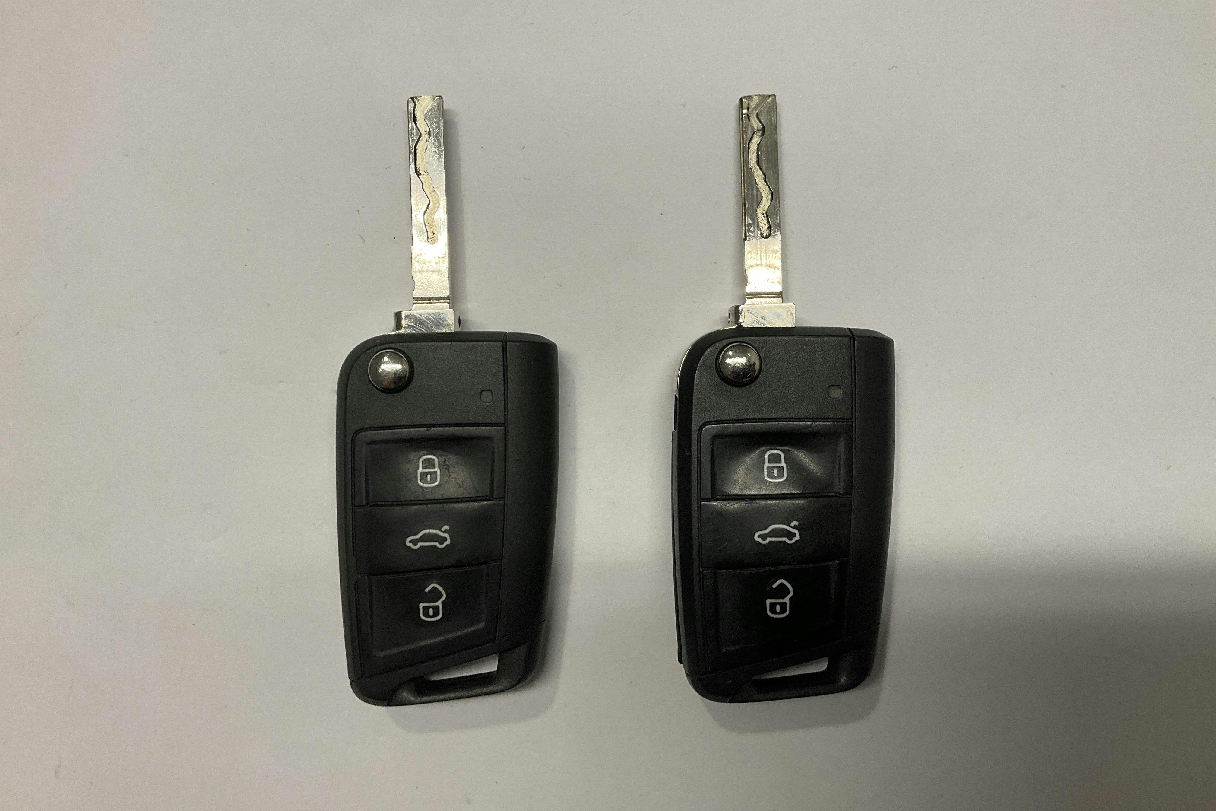 Presentation photo 11 of 11: Seat Leon 1.5 TGI ST (130hk) - 433 330 km - Manual - white - 2020