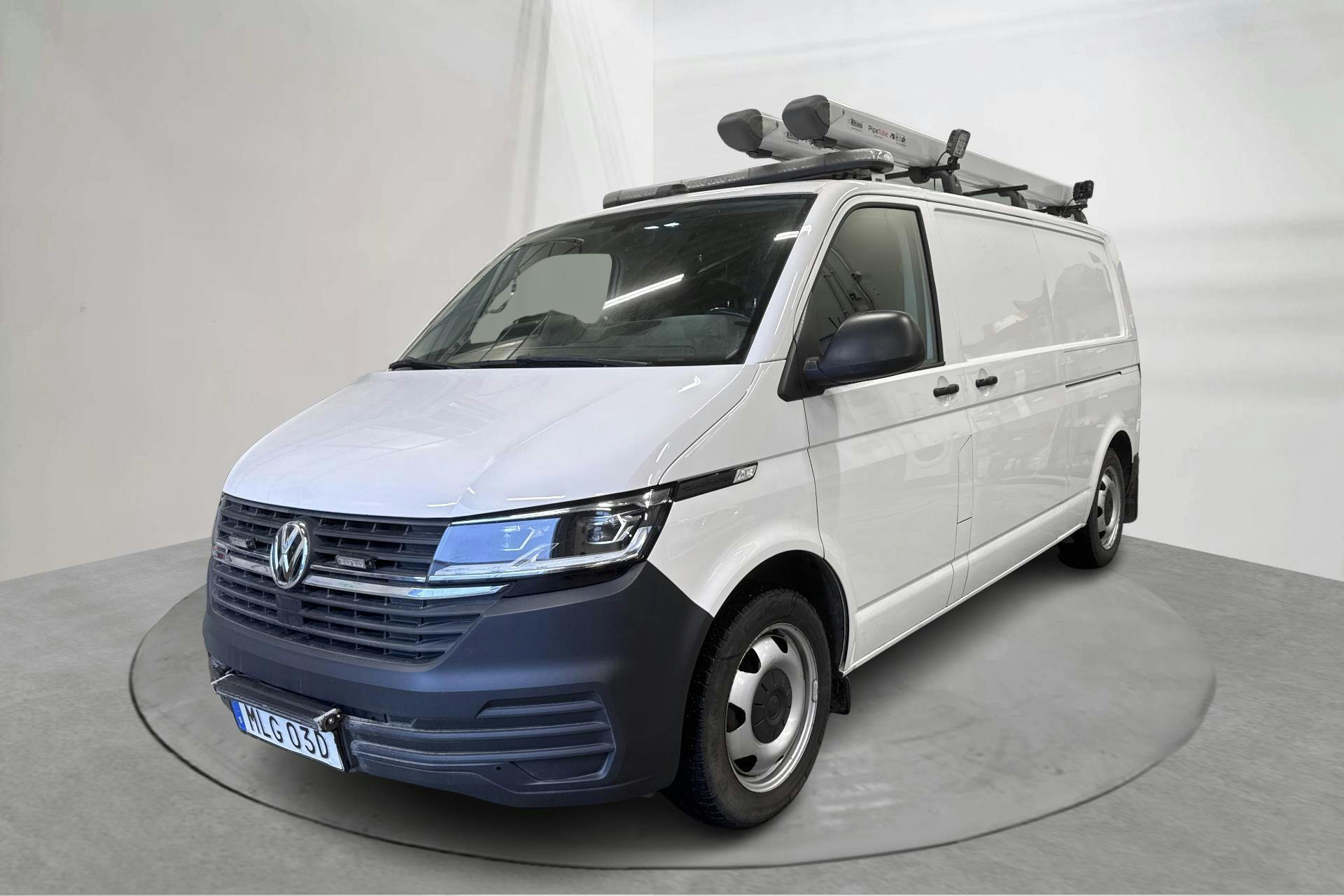 Presentation photo 1 of 20: VW Transporter T6.1 2.0 TDI BMT Skåp 4MOTION (150hk) - 65 390 km - Automatic - white - 2020