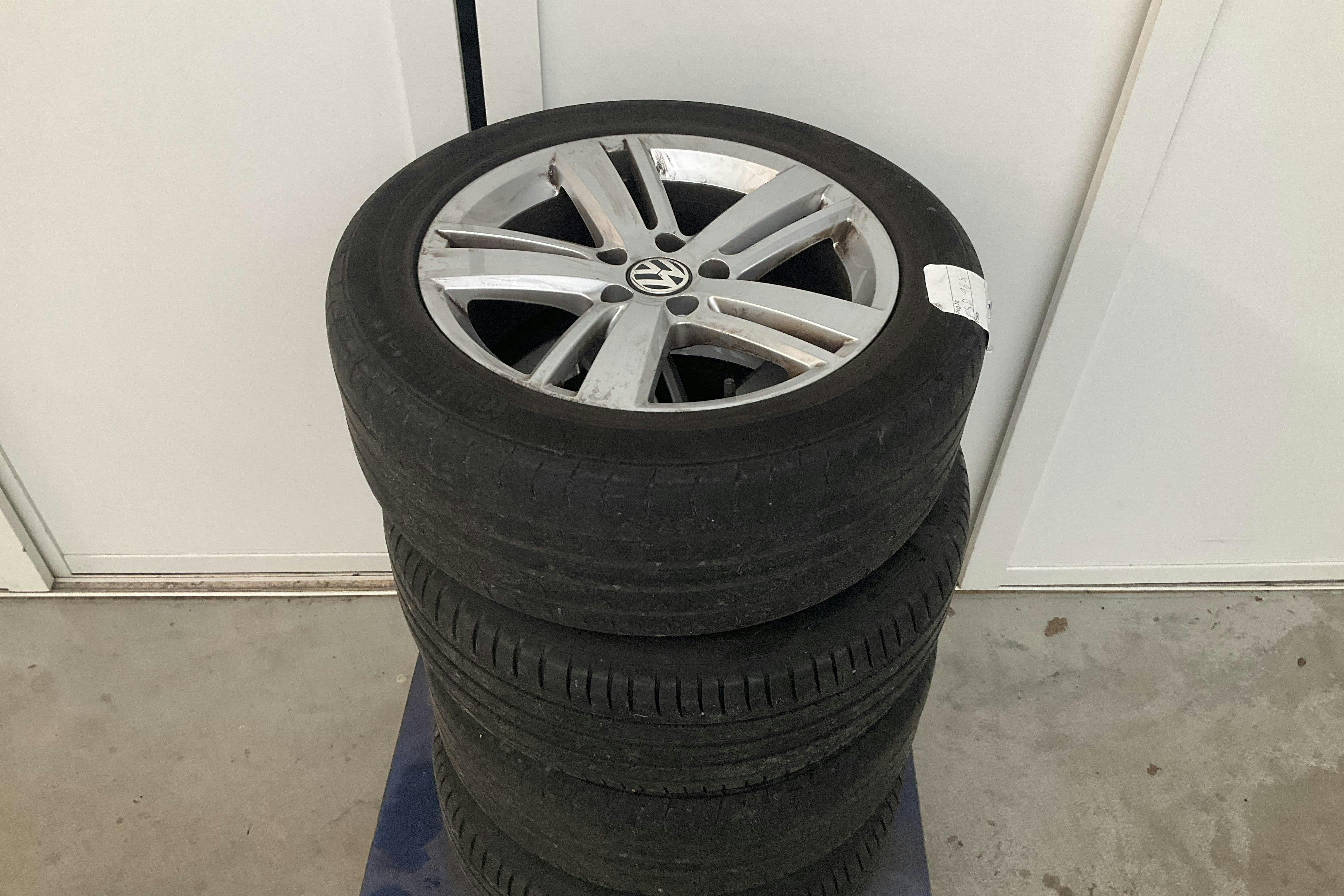 Esittelykuva 16 osoitteesta 16: VW Sharan 2.0 TDI (150hk) - 127 190 km - Manuaalinen - valkoinen - 2019