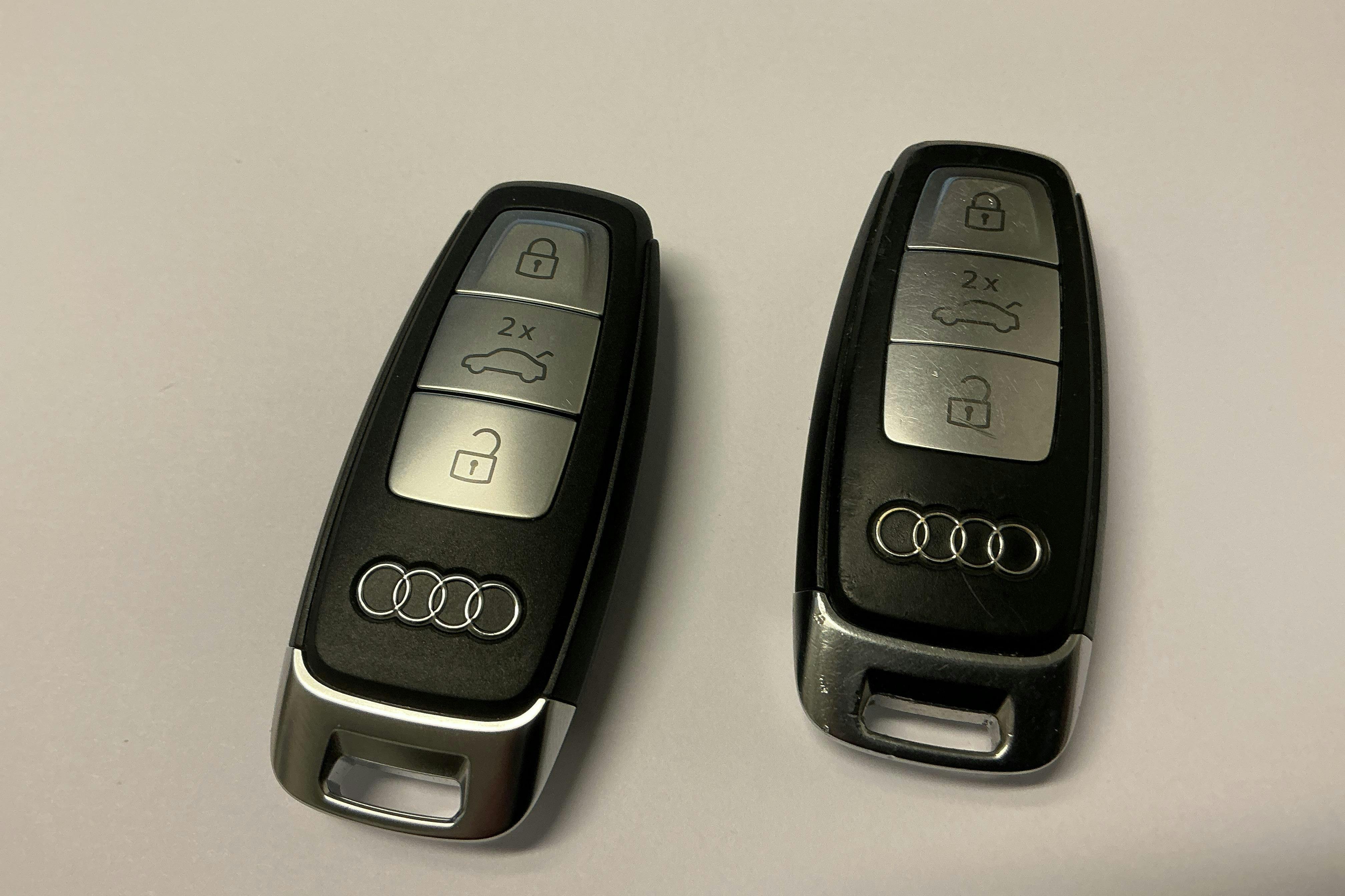 Presentation photo 19 of 19: Audi A6 Avant 55 TFSI e quattro (367hk) - 80 940 km - Automatic - gray - 2021