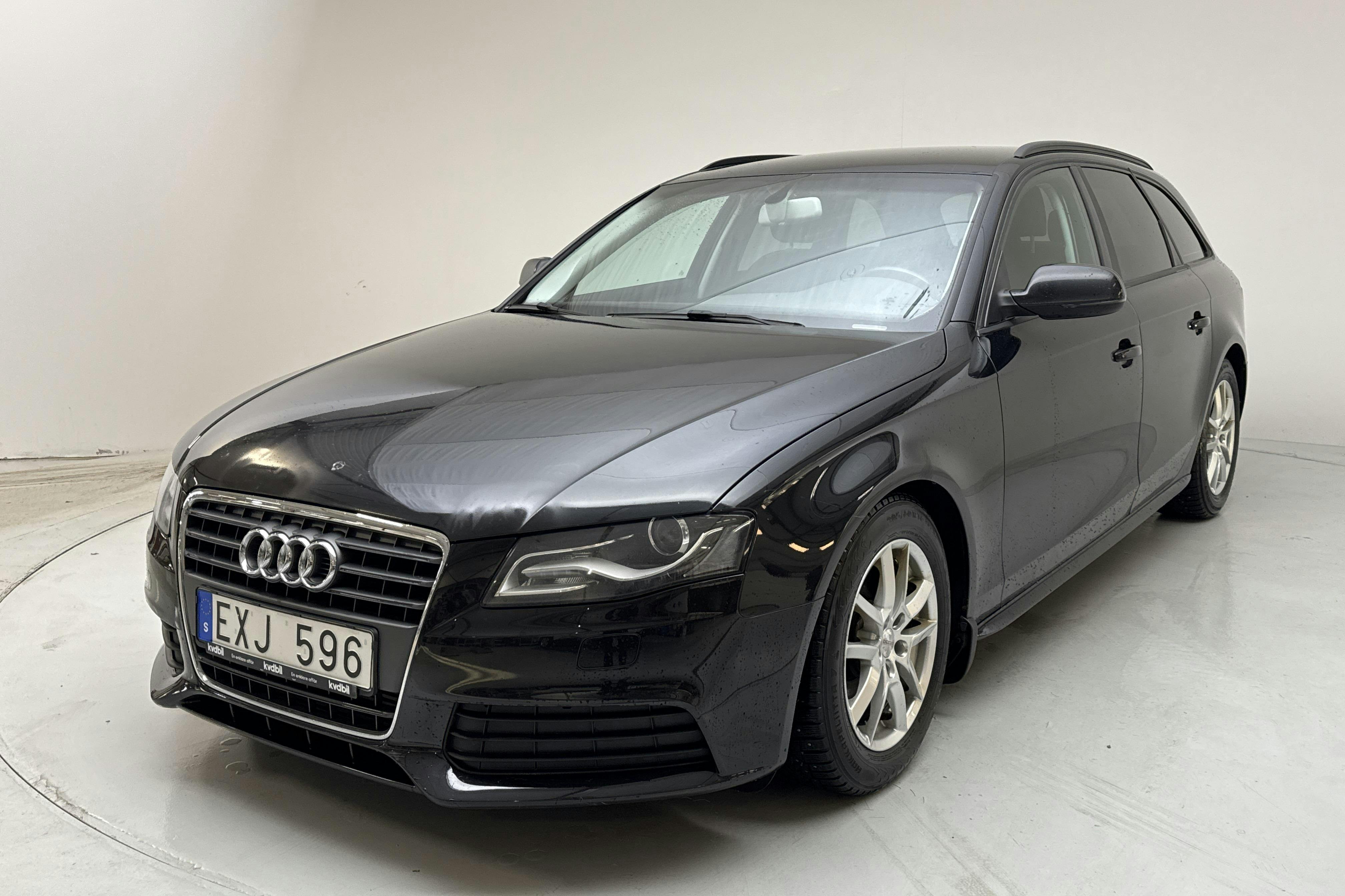 Presentation photo 1 of 14: Audi A4 1.8 TFSI Avant (160hk) - 175 220 km - Manual - black - 2011