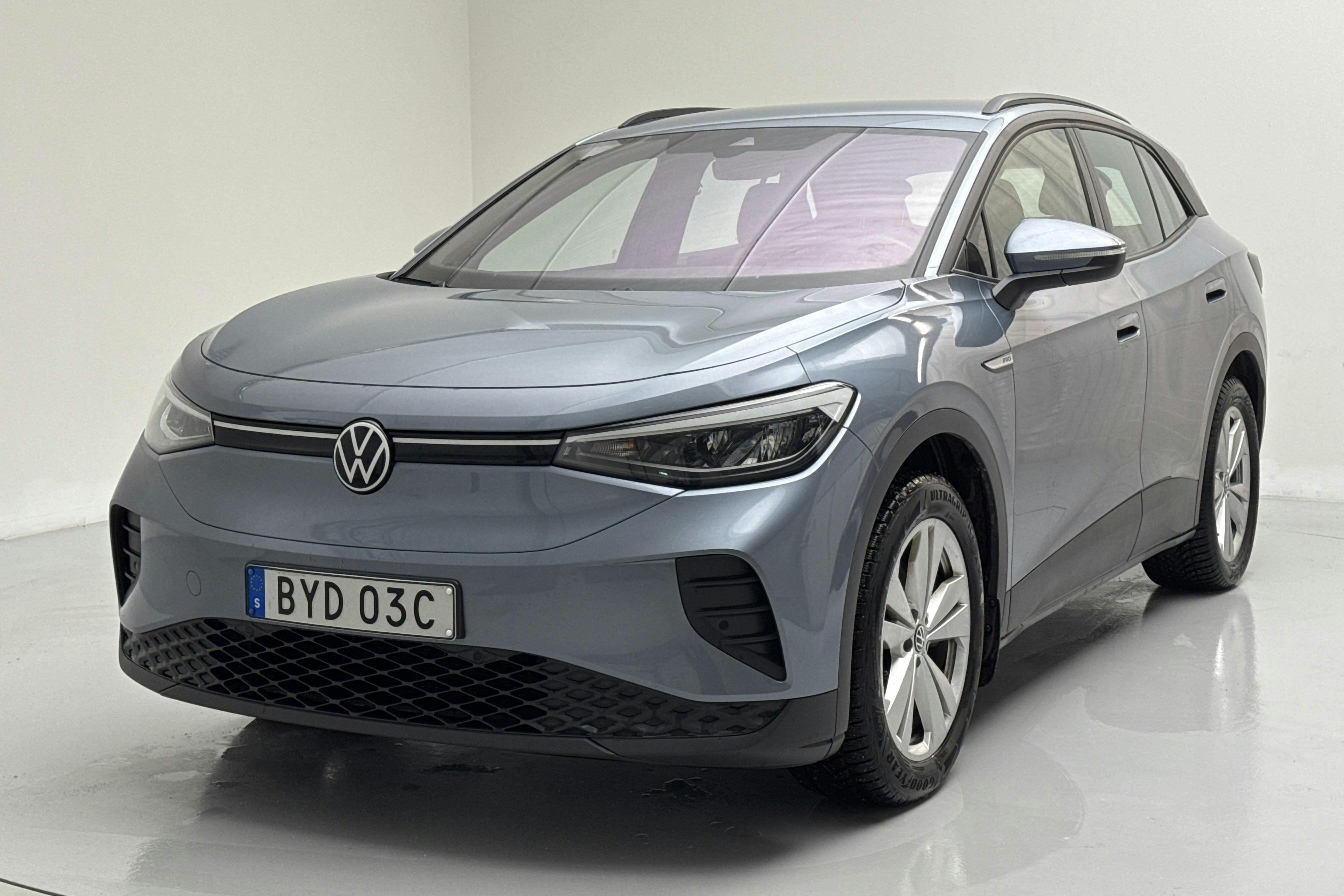 Presentationsfoto 1 av 16: VW ID.4 77kWh (204hk) - 7 932 mil - Automat - blå - 2022