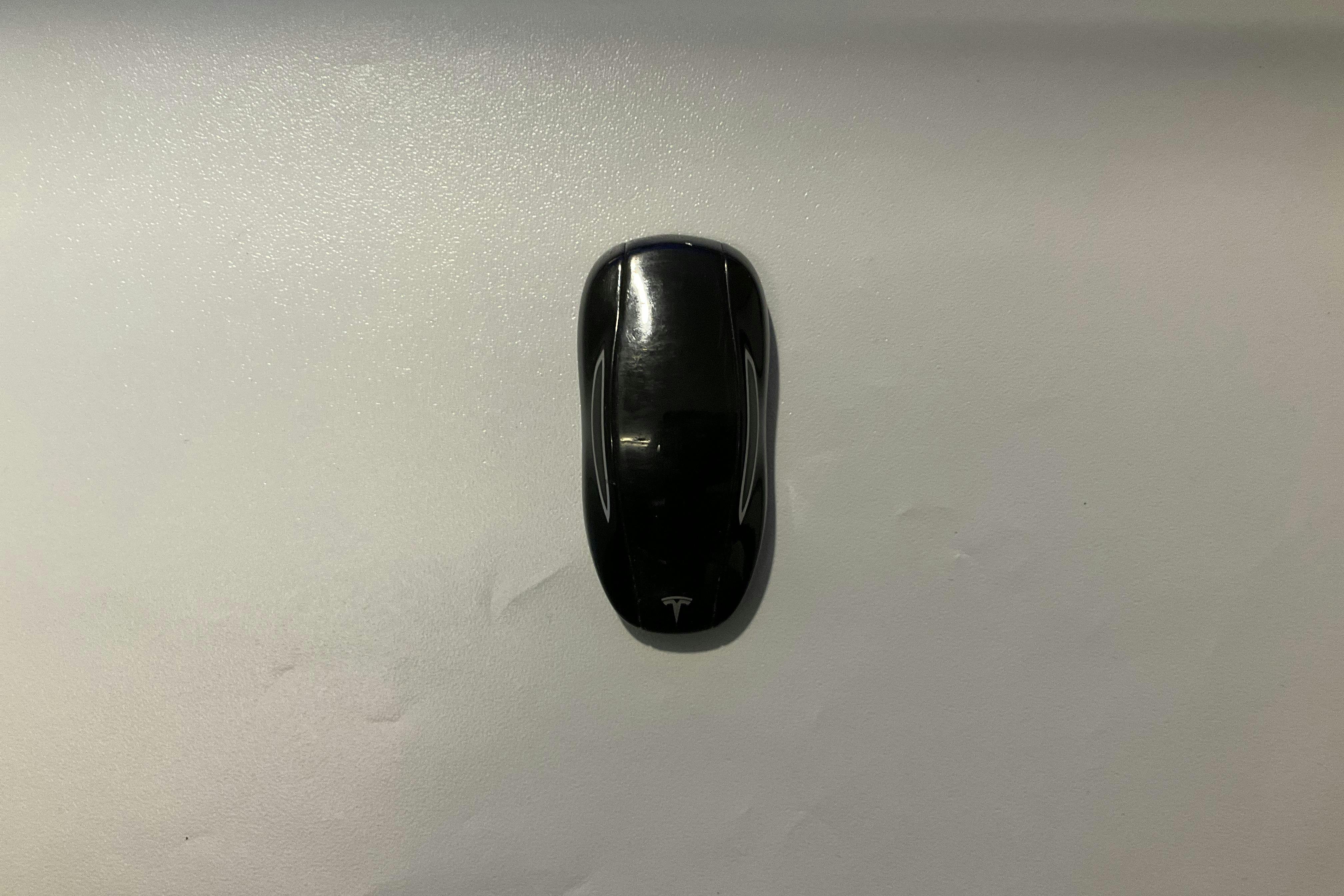 Presentation photo 18 of 18: Tesla Model S 75D - 107 550 km - Automatic - Dark Blue - 2017