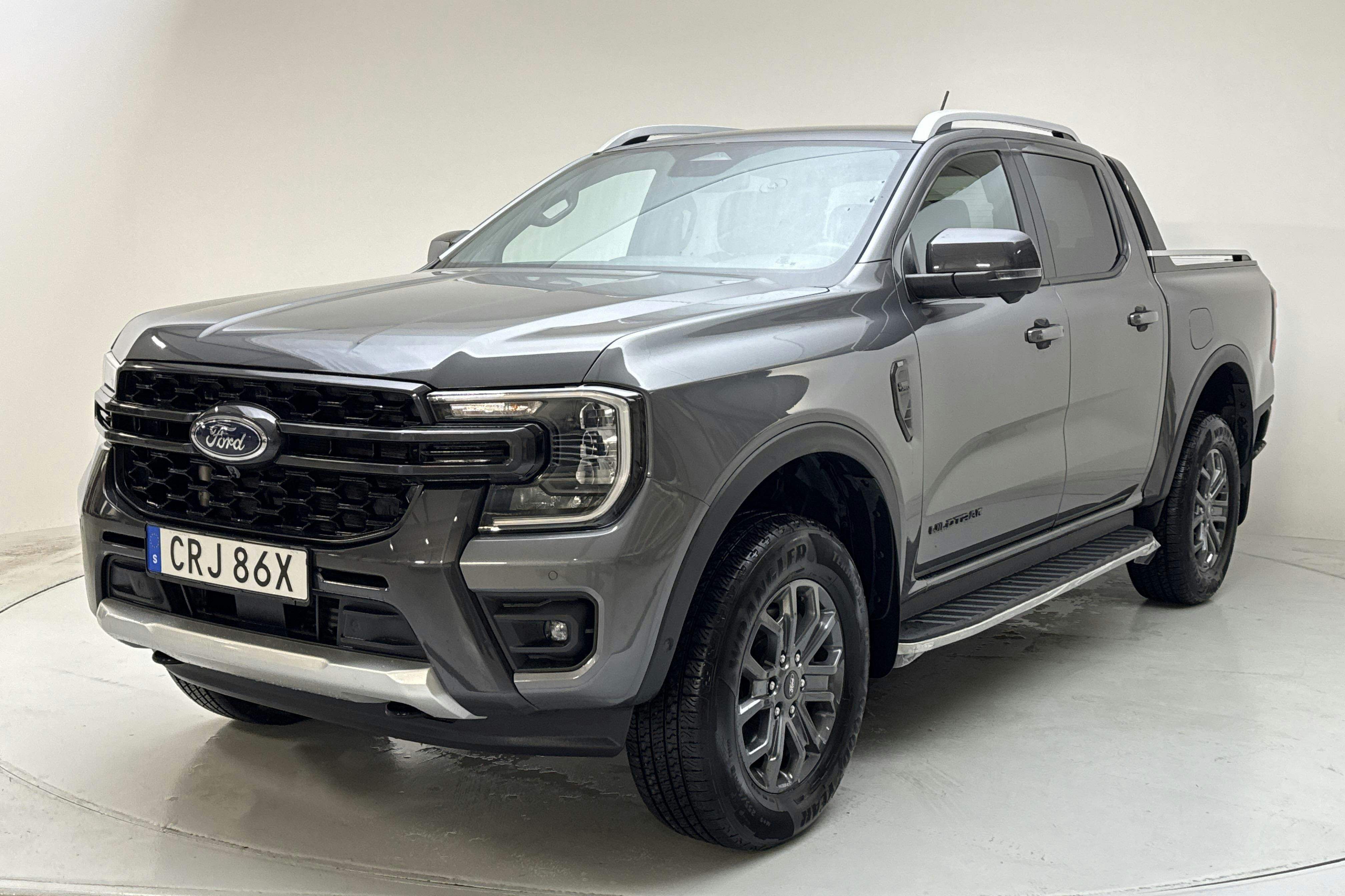 Presentation photo 1 of 16: Ford Ranger 2.0 Ecoblue 4WD (205hk) - 15 740 km - Automatic - gray - 2024