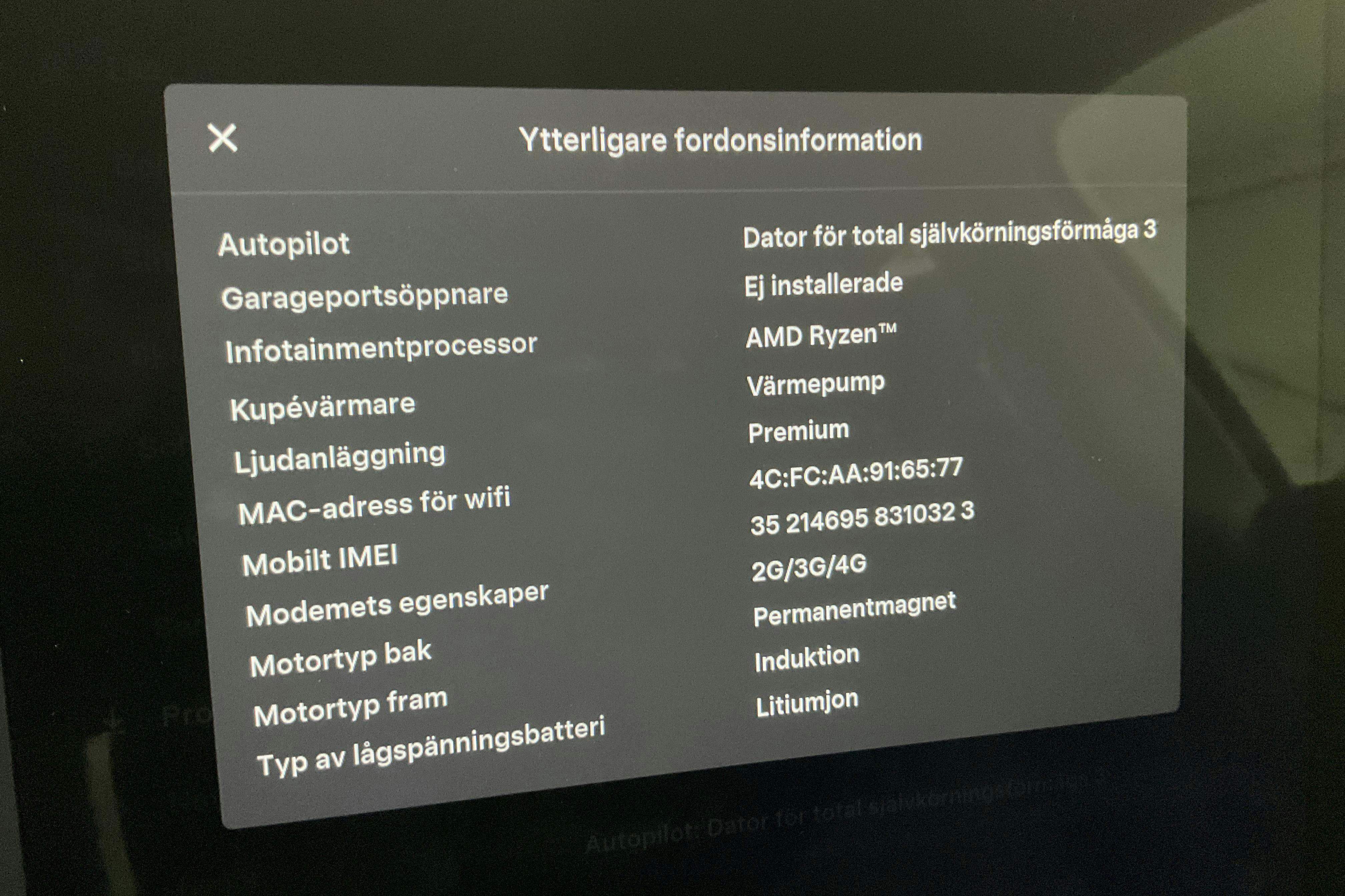 Presentationsfoto 23 av 23: Tesla Model Y Long Range Dual Motor AWD - 12 334 mil - Automat - svart - 2022