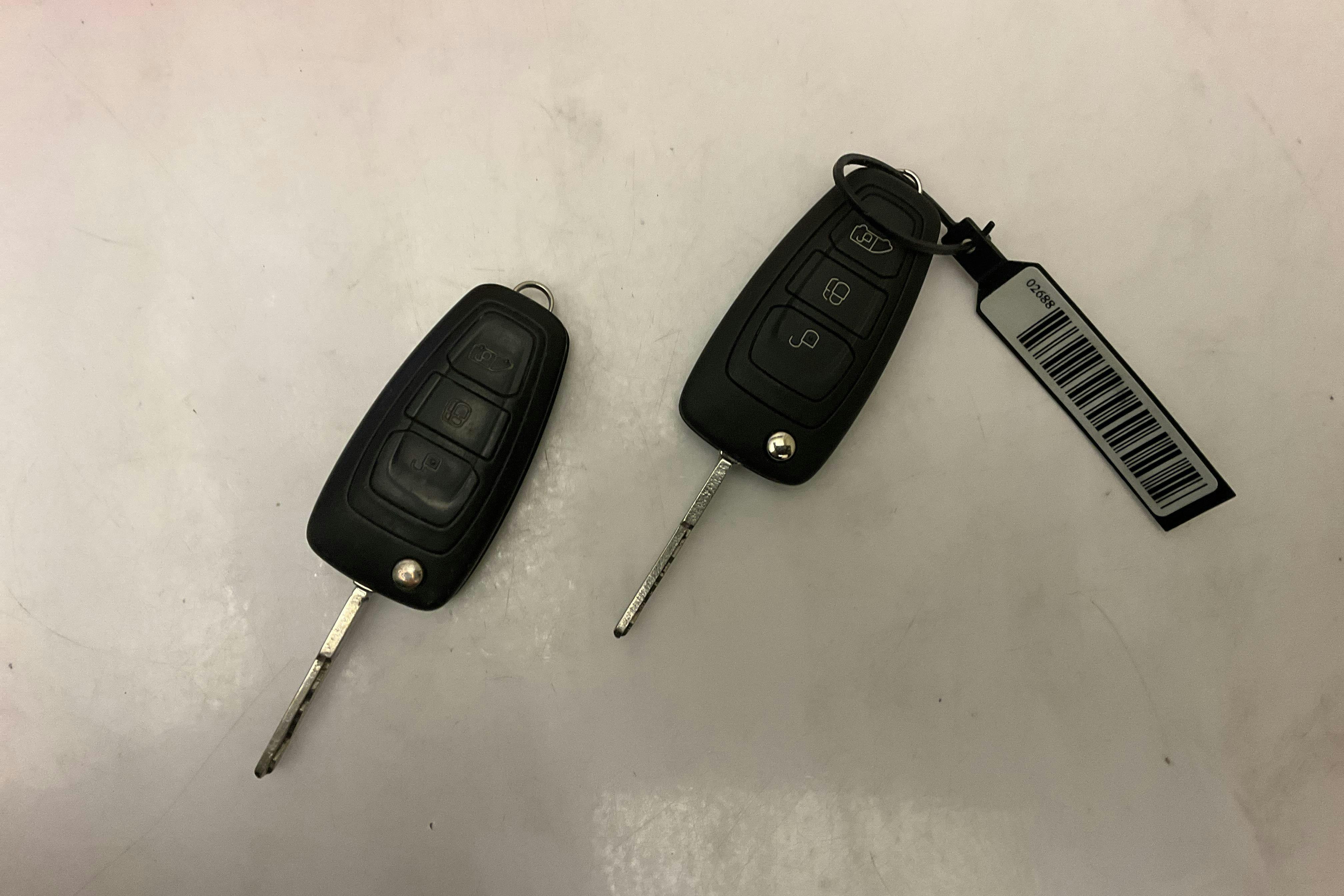 Zdjęcie prezentacyjne 15 z 15: Ford Transit Custom 340 PHEV (120hk) - 99 670 km - Automatyczna - biały - 2020