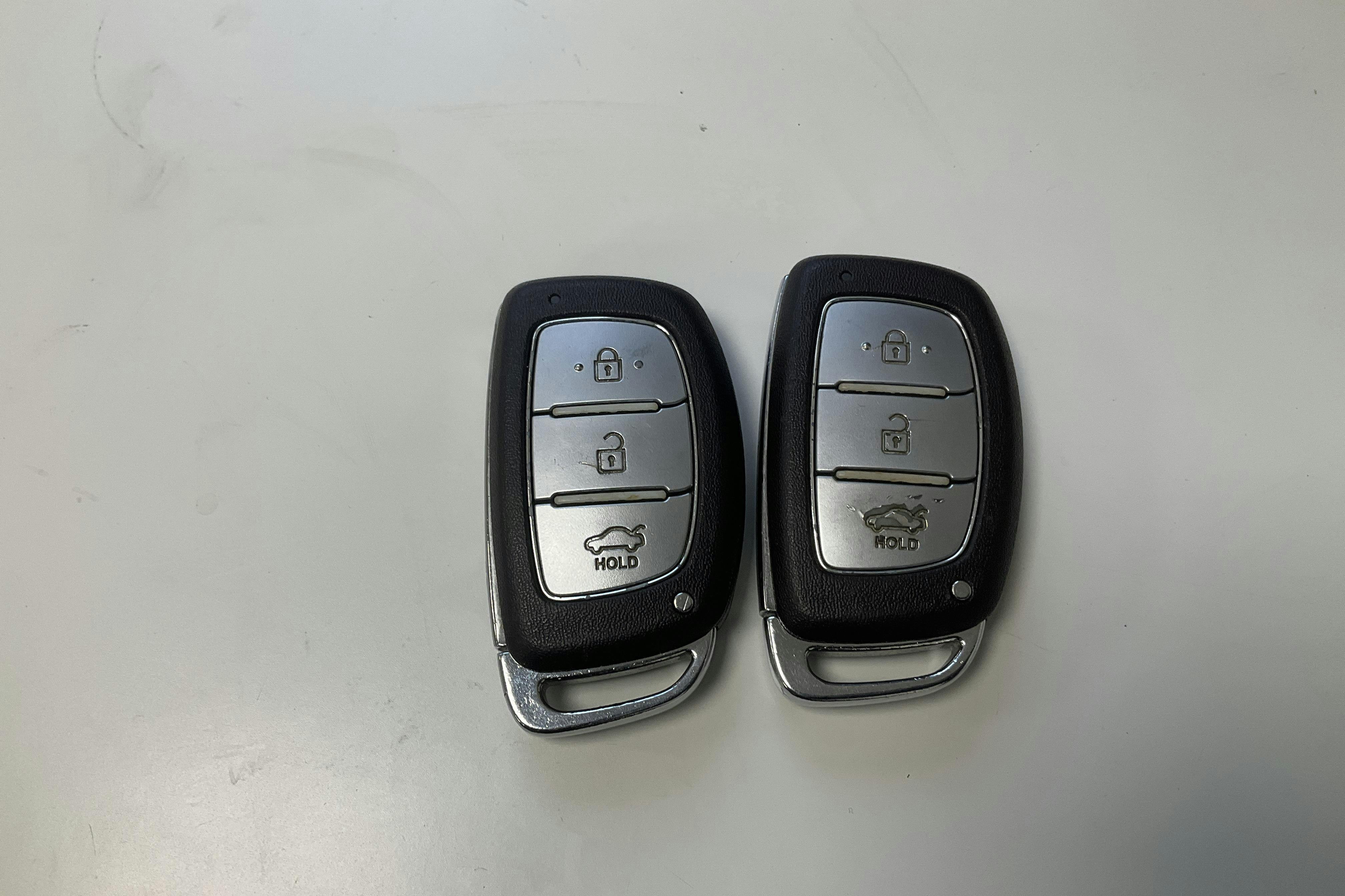 Presentation photo 16 of 16: Hyundai i40 1.7 CRDi Kombi (136hk) - 158 380 km - Manual - black - 2014