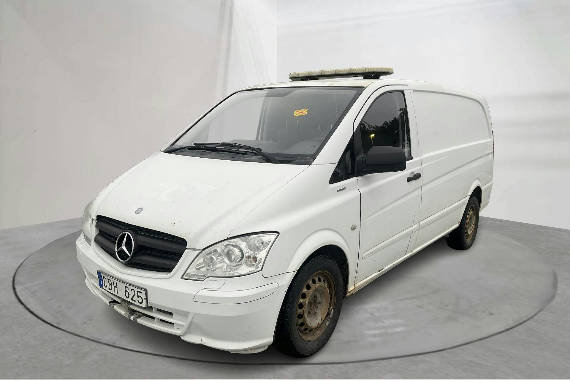 Presentation photo 1 of 12: Mercedes Vito 116 CDI W639 (163hk) - 257 360 km - Manual - white - 2011