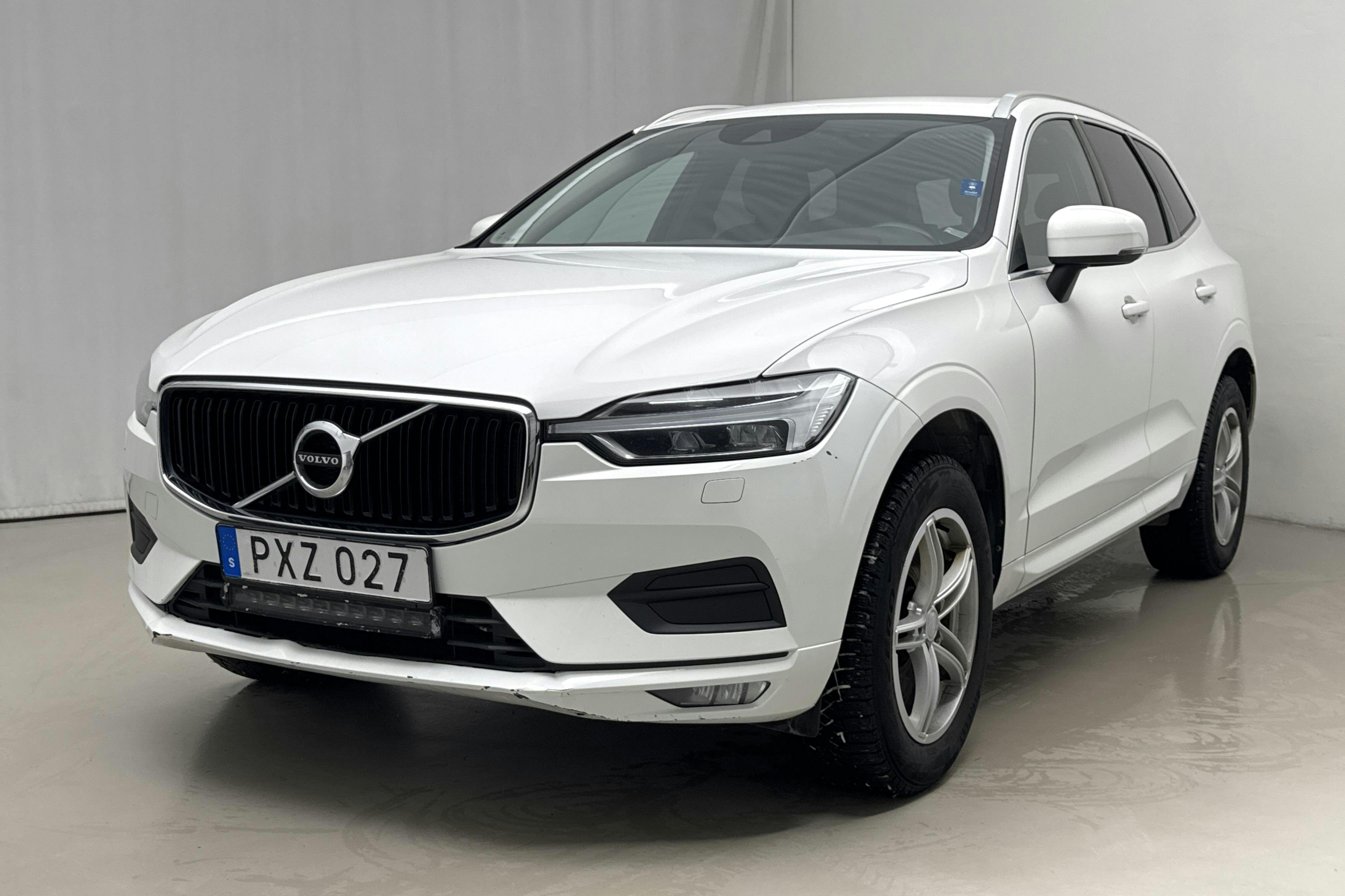 Presentation photo 1 of 19: Volvo XC60 D4 AWD (190hk) - 192 120 km - Automatic - white - 2018