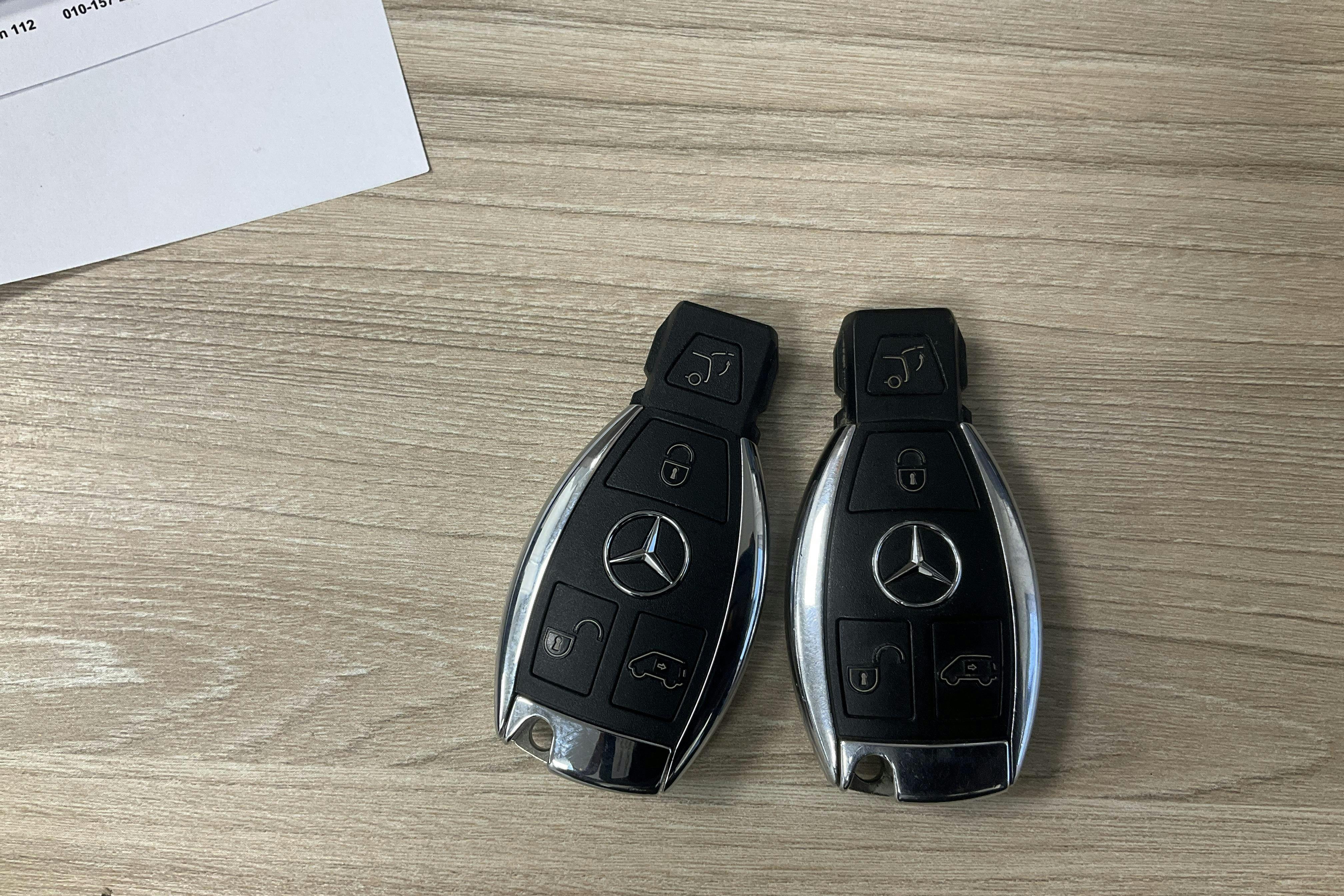 Presentation photo 18 of 18: Mercedes V 300 d W447 (237hk) - 107 310 km - Automatic - silver - 2021